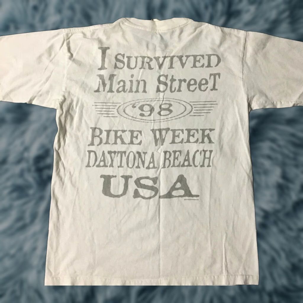 Gloverall VINTAGE 90s I Survived Daytona Beach Bike Week Shirt S Florida Biker Grunge Harley Davidson Sturgis White Graphics Tee Mens Size US S / EU 44-46 / 1 - 1 Thumbnail
