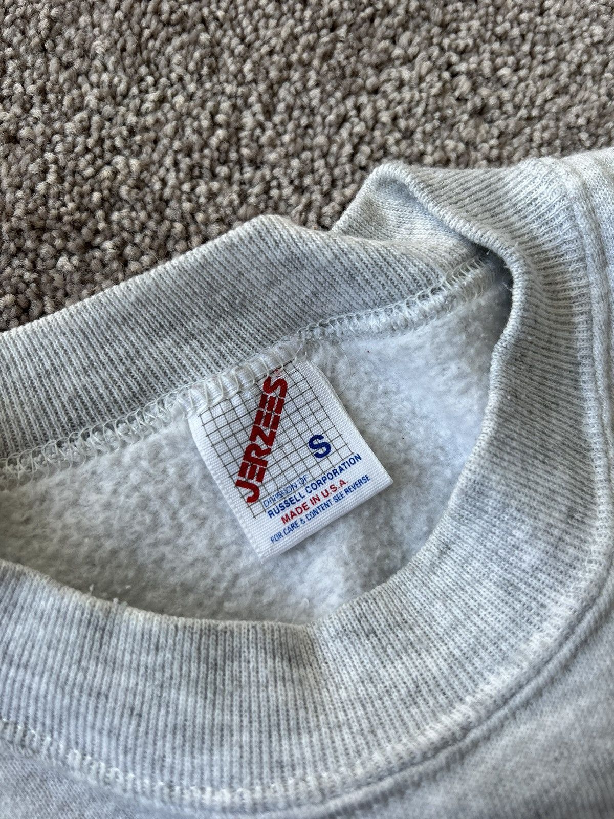 Jerzees × Vintage Vintage 90s Ireland Sweater Size US S / EU 44-46 / 1 - 4 Thumbnail