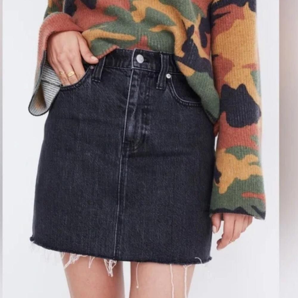 Madewell Madewell l Stretch Denim Straight Black Skirt Size 28 Size 28" / US 6 / IT 42 - 1 Thumbnail