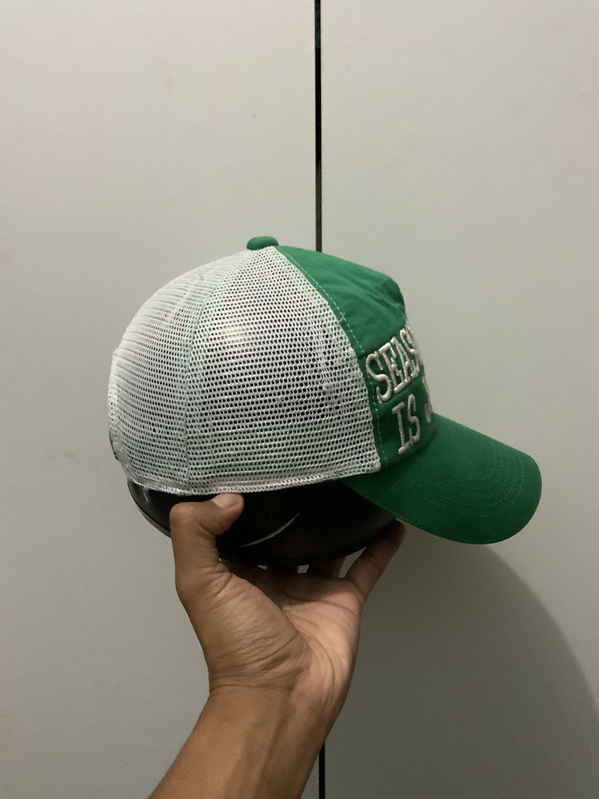 Japanese Brand Season Trend Is Jostling Smiley Truker Hat Cap Size ONE SIZE - 5 Thumbnail