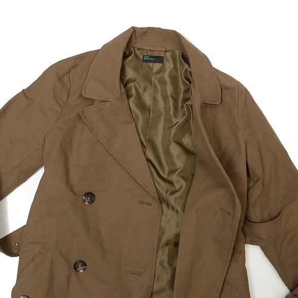 Benetton Trench Coat Women's. Raincoat.