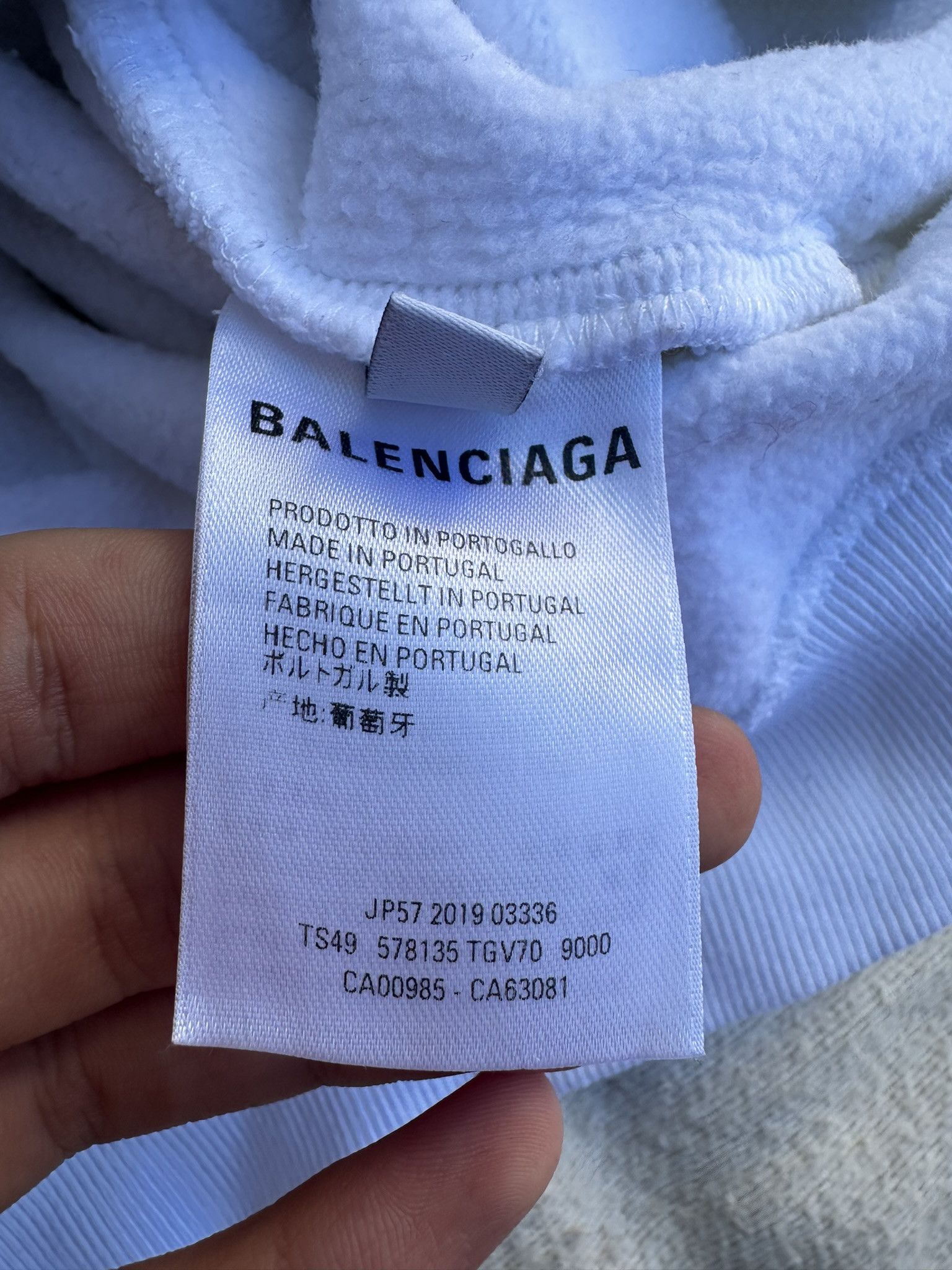 Balenciaga Balenciaga Sweatshirt Paris Laurel Logo White Hoodie Size US S / EU 44-46 / 1 - 9 Thumbnail