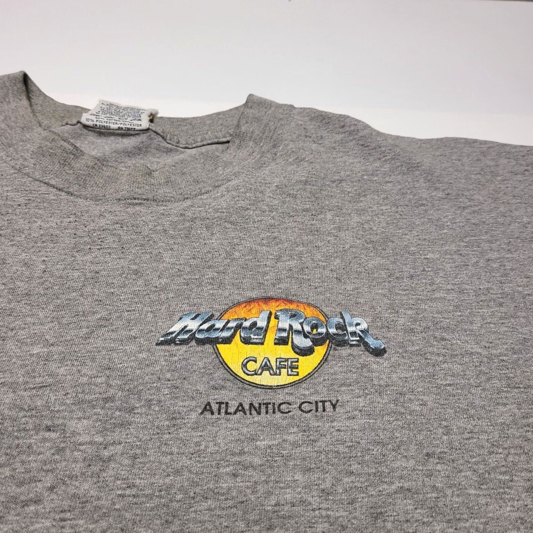 Hard Rock Cafe VINTAGE Hard Rock Cafe T-Shirt XL Gray Atlantic City Y2k Mens Short Sleeve Crew Neck Cotton Polyester Knit Solid Logo Graphic Print Size US XL / EU 56 / 4 - 4 Thumbnail