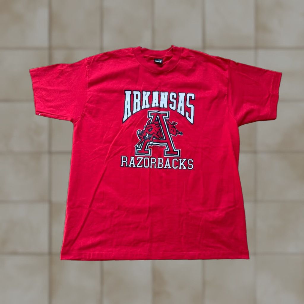 Vintage VINTAGE Arkansas Razorbacks Graphic Single Stitch T-Shirt XXL Red 90s Mens Shirt Size US XXL / EU 58 / 5 - 1 Thumbnail