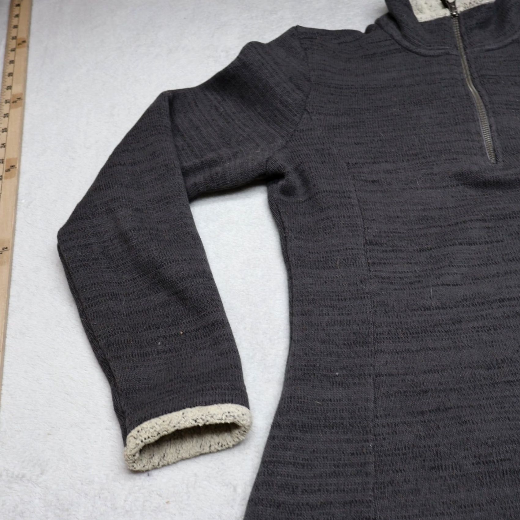 Vintage Kuhl Sweater Womens Medium Gray Alska 1/4 Zip Knit Faux Shearling Trim Pullover Size M / US 6-8 / IT 42-44 - 2 Thumbnail