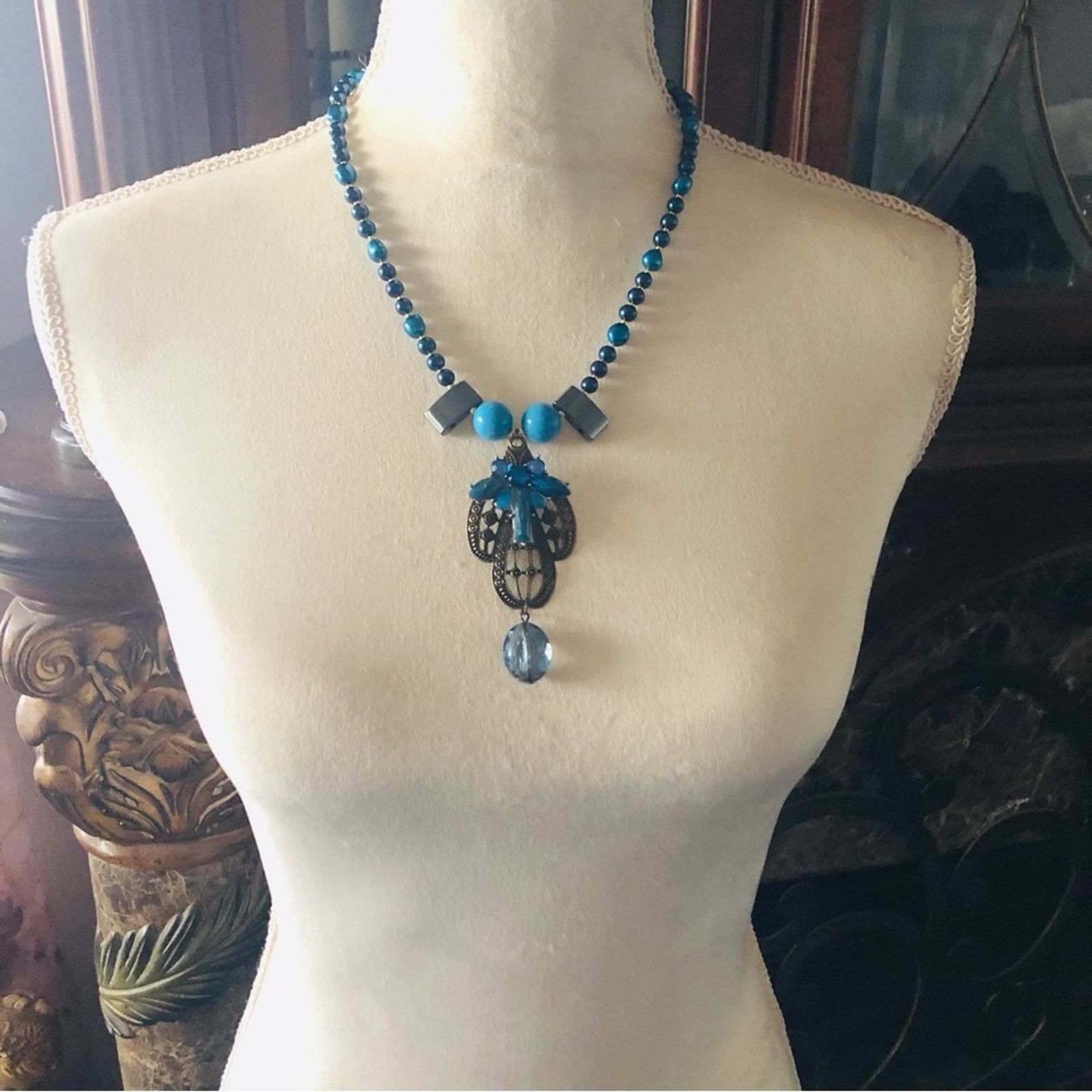 Handmade Handcrafted repurpose peacock freshwater Pearl necklace Size ONE SIZE - 5 Thumbnail