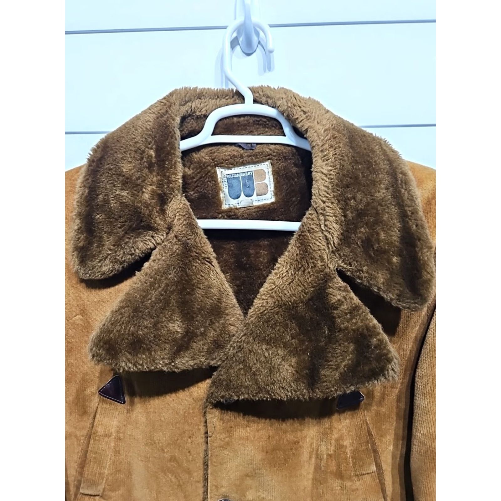 Vintage VINTAGE William Barry Corduroy Fur Lined Brown Coat Jacket Mens 40 USA Made Corduroy Winter Coat Lined USA 70s 1970s Mens 40 Brown Size US XXS / EU 40 - 5 Thumbnail