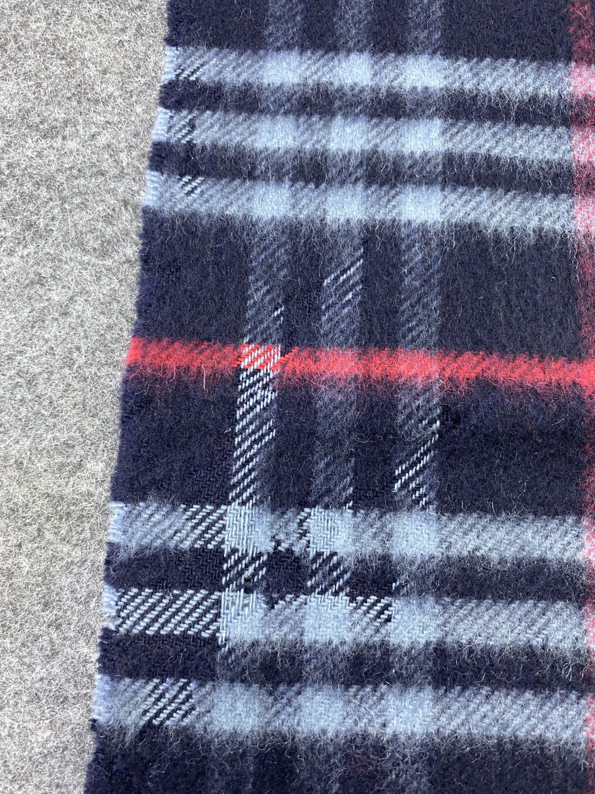 Burberry × Vintage VINTAGE BURBERRY Scarf / Muffler / Neckwear -T659 Size ONE SIZE - 8 Thumbnail