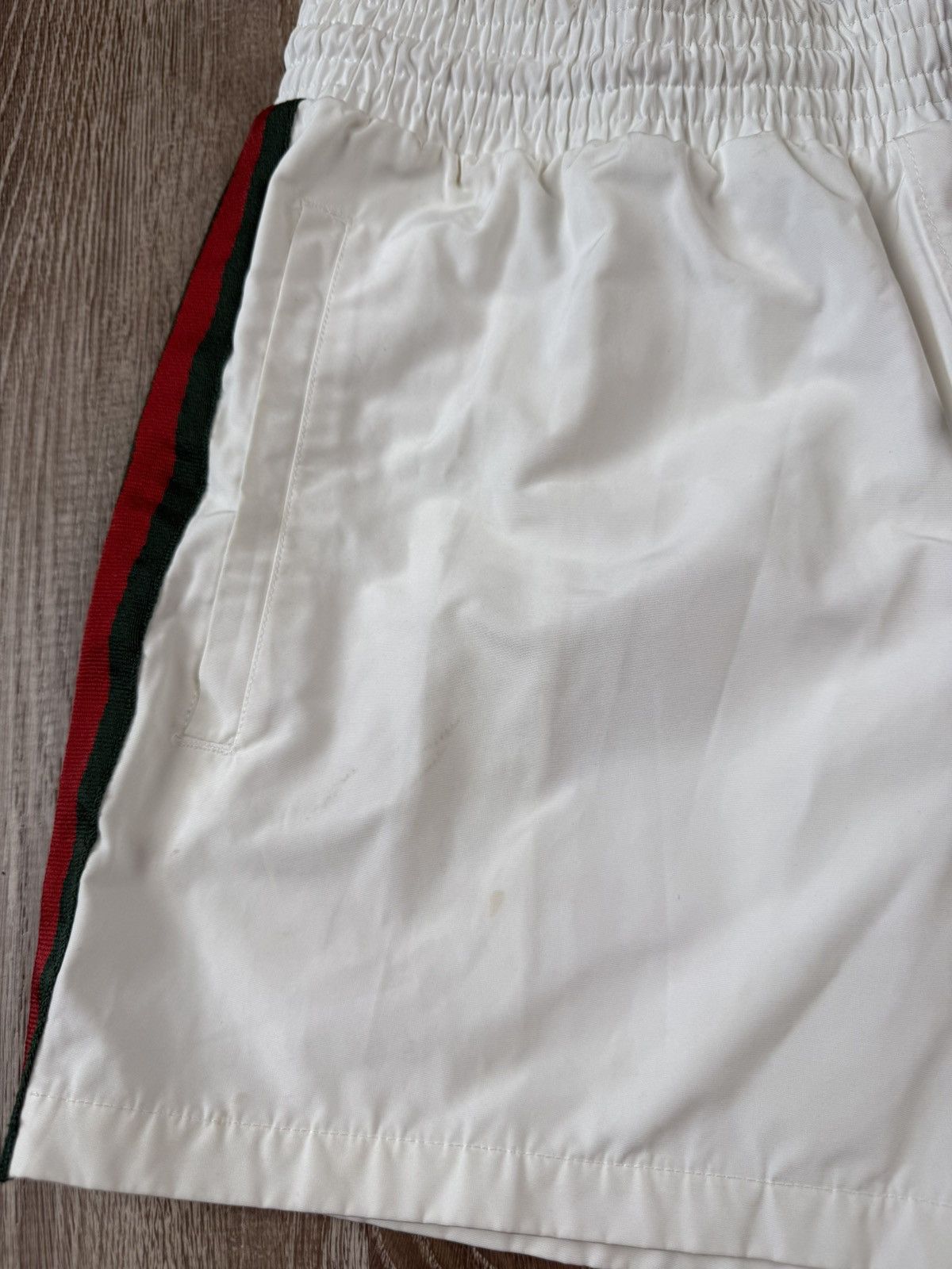 Gucci Gucci Swimtrunks Size US 32 / EU 48 - 12 Thumbnail