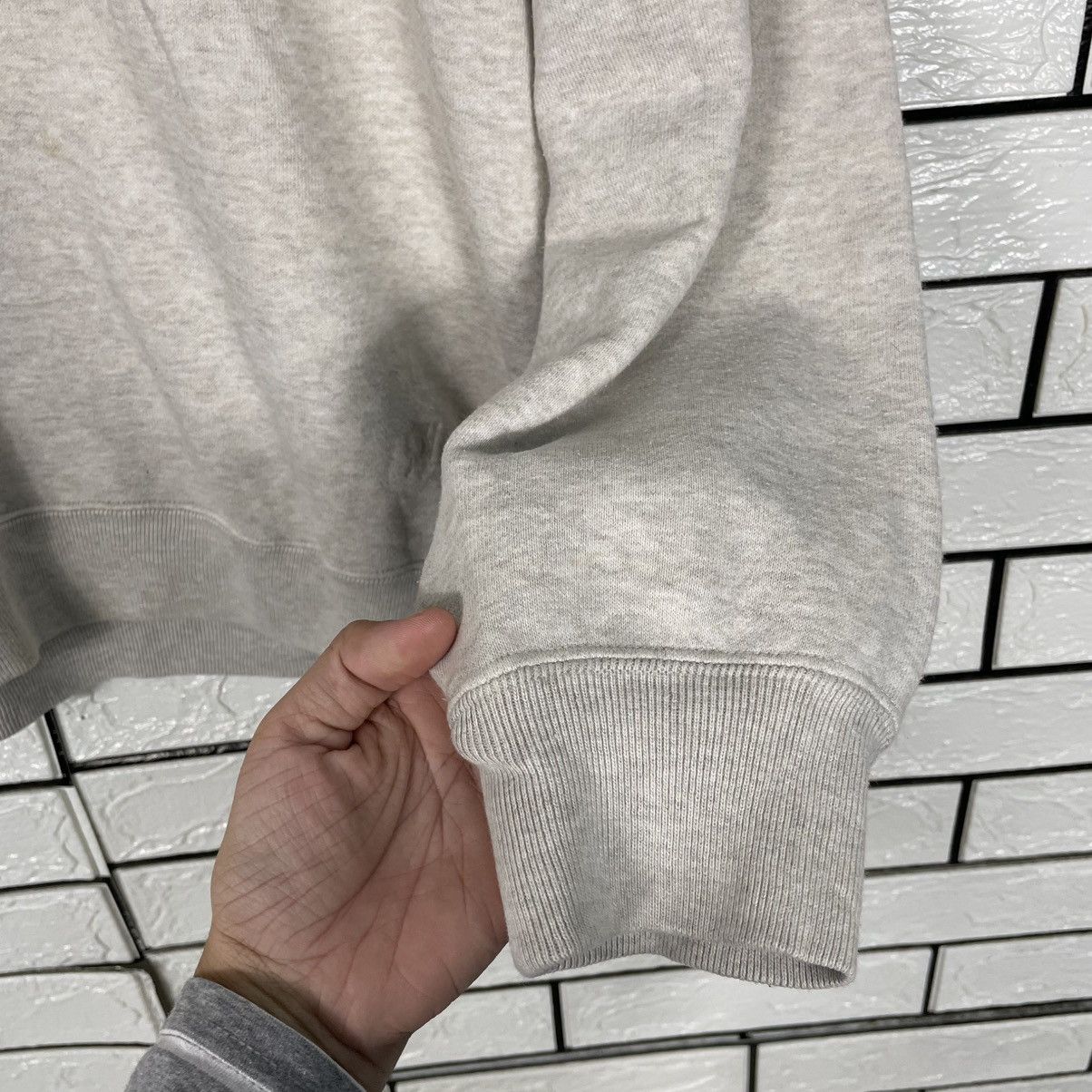 JW Anderson × Uniqlo Uniqlo JW Anderson Sweatshirt Size US L / EU 52-54 / 3 - 9 Thumbnail