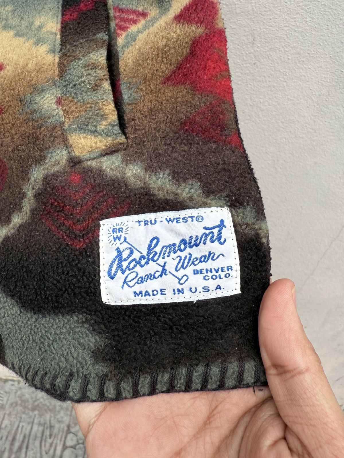 Rockmount Ranch Wear 1980s Rockmount RanchWear Native/Navajo AOP Big Talon Zipper Size US S / EU 44-46 / 1 - 6 Thumbnail