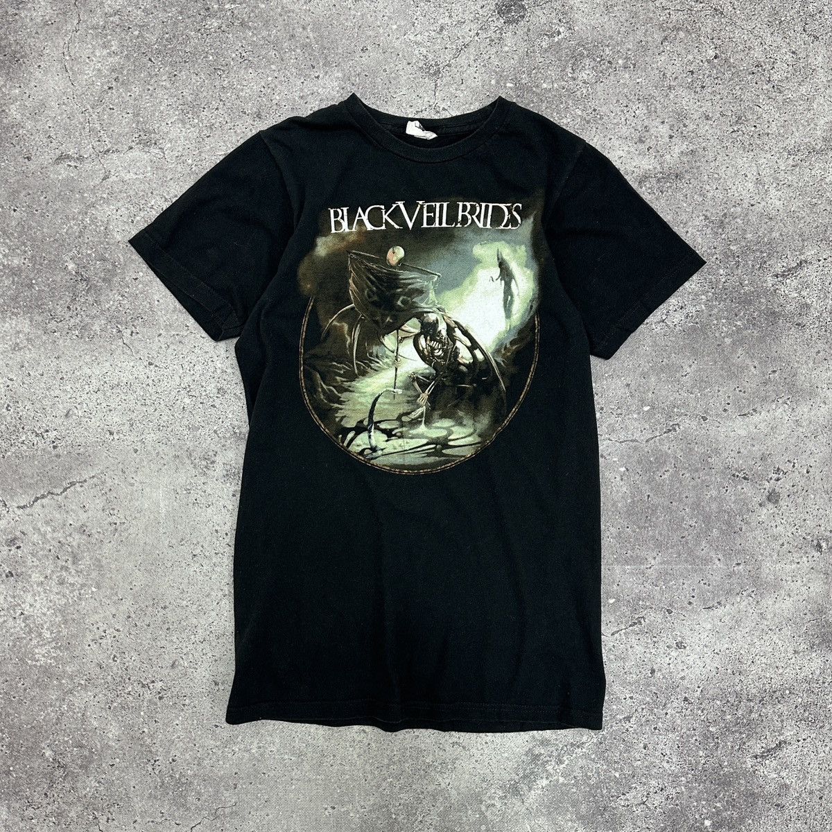 Band Tees Vintage 00s Black Veil Brides Anubis Skull tee y2k rock band Size S / US 4 / IT 40 - 1 Thumbnail