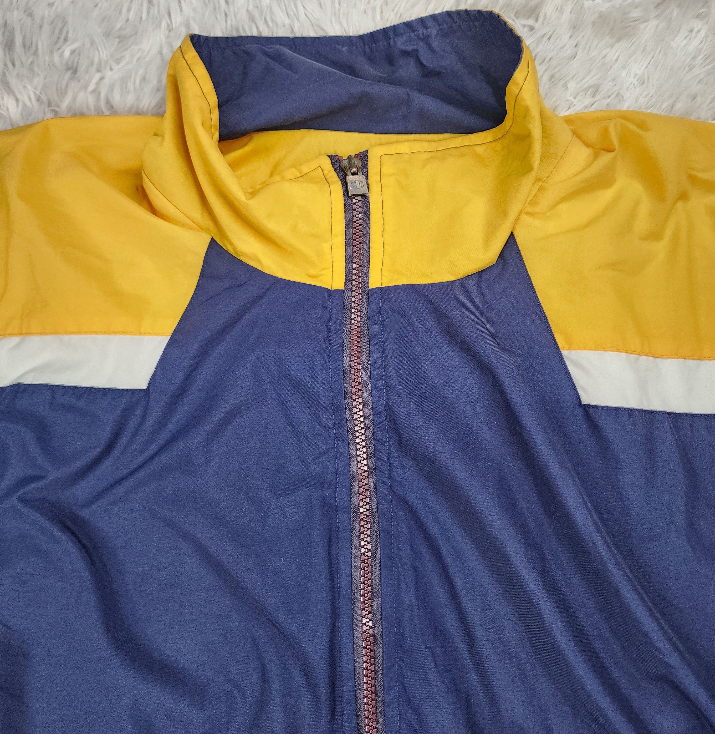 Champion Vintage Champion windbreaker jacket Navy/yellow Size US XL / EU 56 / 4 - 4 Thumbnail