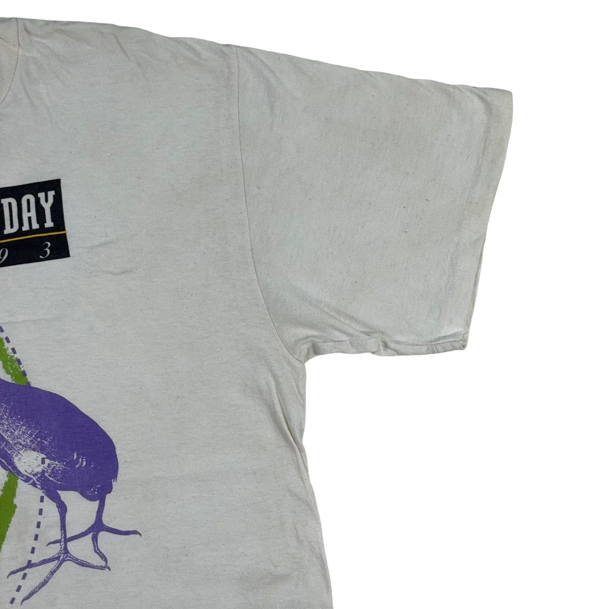 BMW Vintage 1993 Earth Day Kiwi Event Tee Size US L / EU 52-54 / 3 - 4 Thumbnail