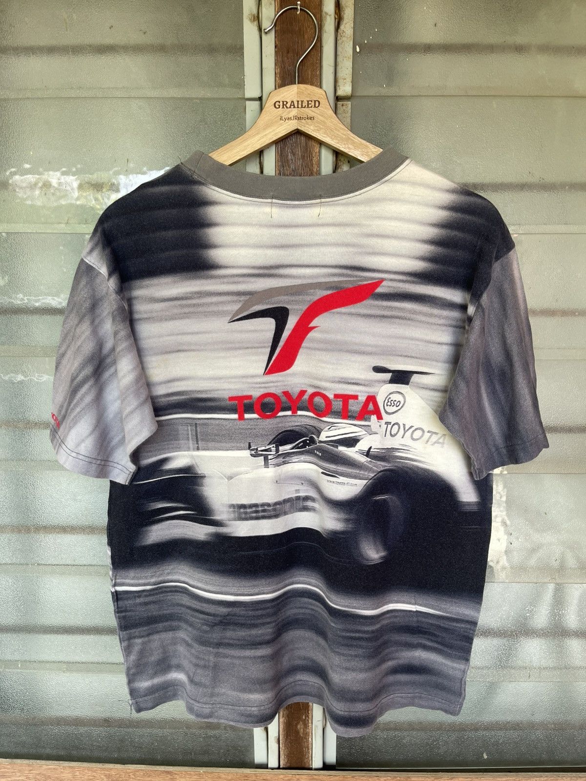 Sports Specialties Vintage Toyota F1 Racing Team Motorsport Japan Shirt Tee Size US S / EU 44-46 / 1 - 7 Thumbnail