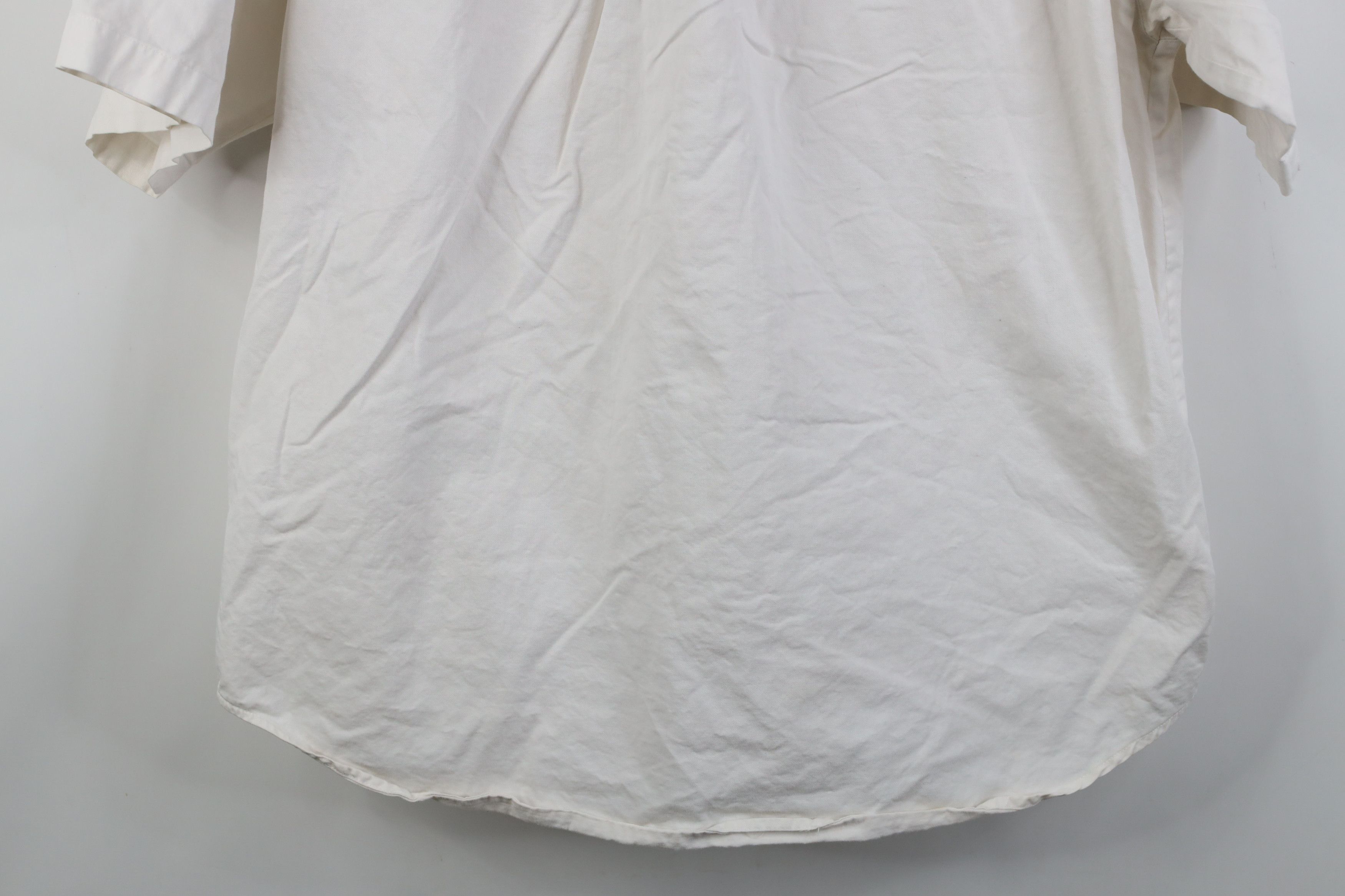 Vintage Vintage 90s Streetwear Short Sleeve Button Shirt White Size US XL / EU 56 / 4 - 13 Thumbnail