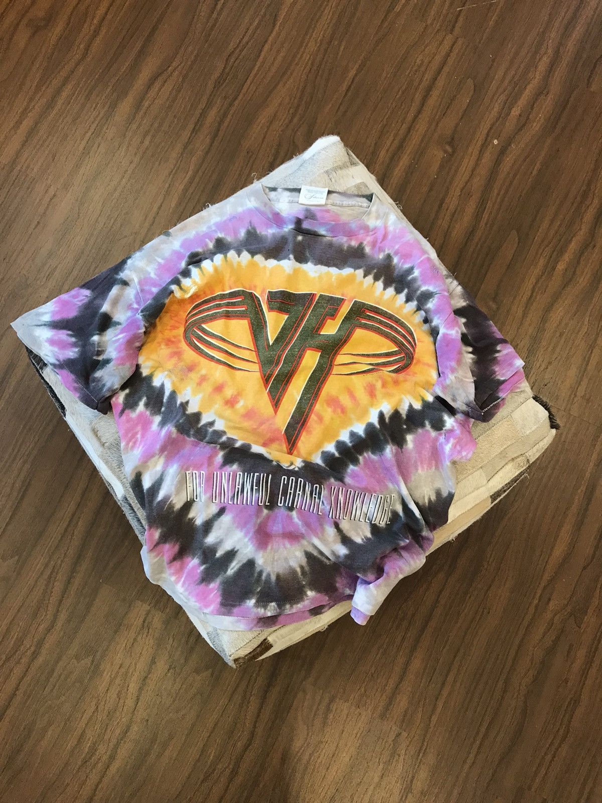 Band Tees × Vintage 90s Van Halen For Unlawful Carnal Knowledge Tshirt Size US XL / EU 56 / 4 - 1 Thumbnail