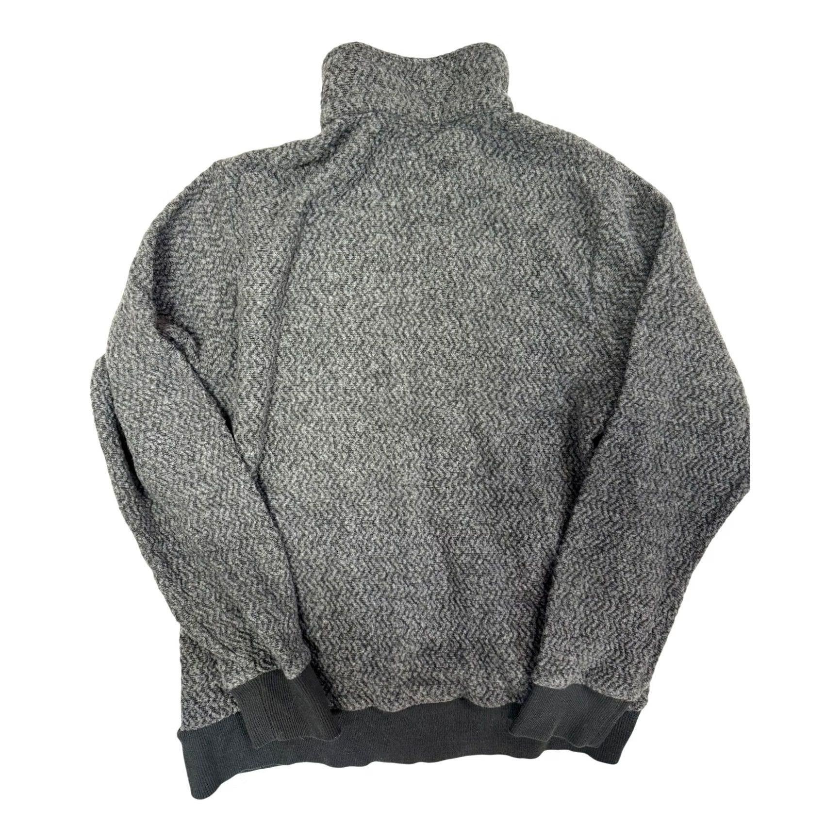 Patagonia Patagonia Gray Woolyester 1/4 Zip Pullover Sweater Adult M Herringbone Size M / US 6-8 / IT 42-44 - 2 Thumbnail