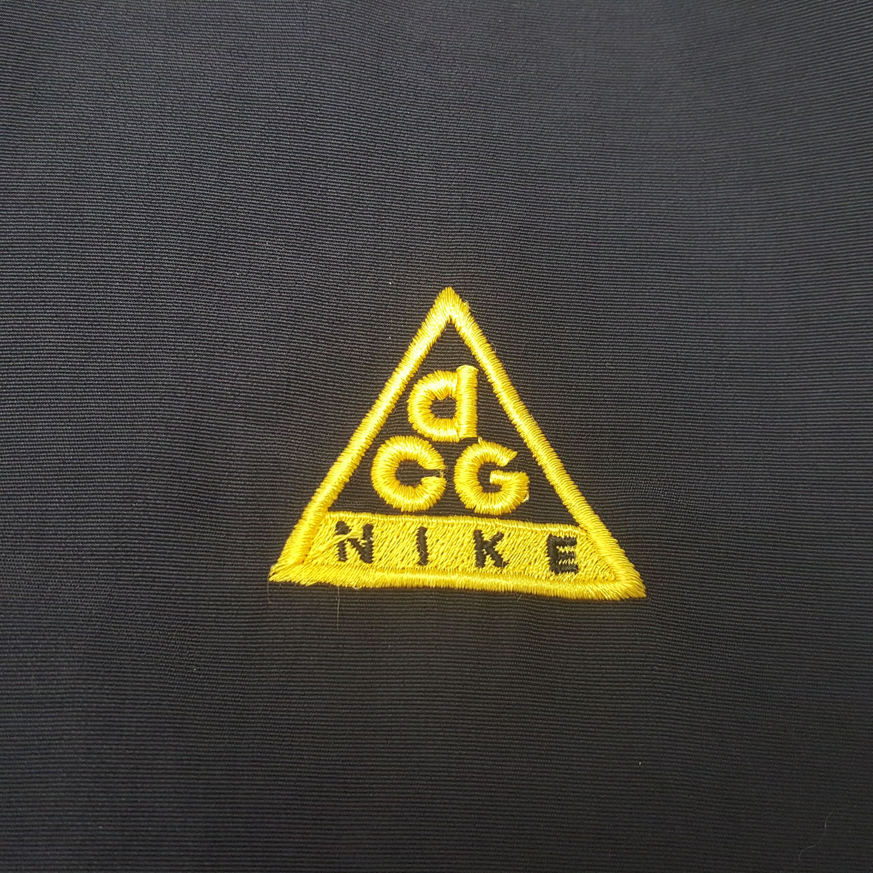 Nike Vintage ACC Nike Sportswear Style Vest C294N33 Size US L / EU 52-54 / 3 - 5 Thumbnail