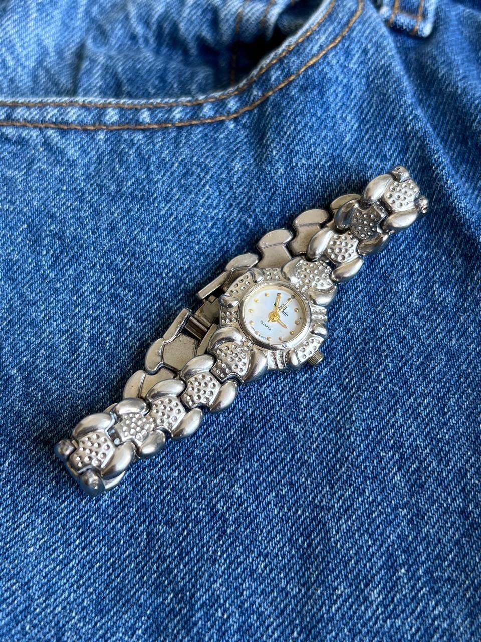 Japanese Brand × Vintage Vintage Japanese style futuristic Watch Size ONE SIZE - 9 Thumbnail