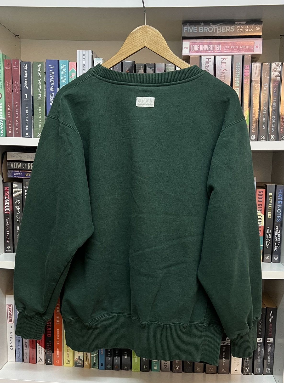 Vintage Vintage Seattle University Crewneck Sweatshirt Size US S / EU 44-46 / 1 - 5 Thumbnail