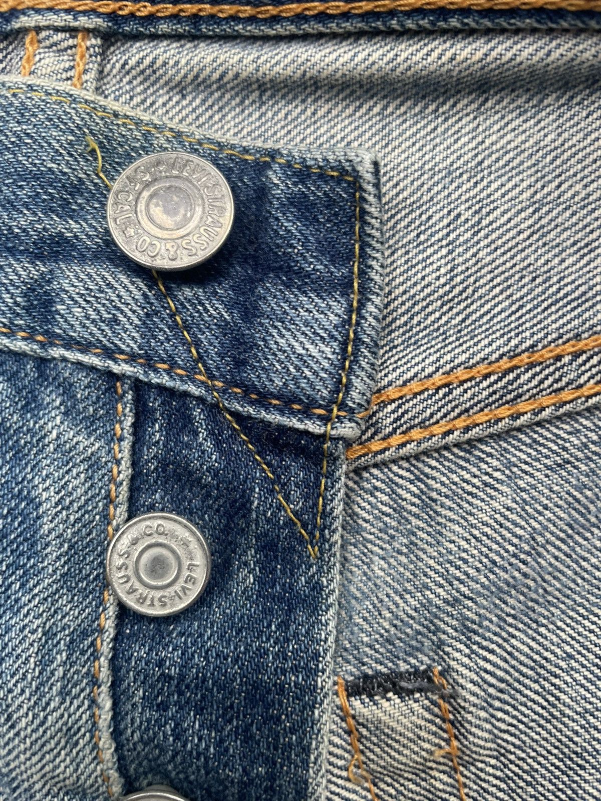 Levi's Vintage Levis 501 E 1966 1967 Selvedge Denim Size US 32 / EU 48 - 23 Thumbnail