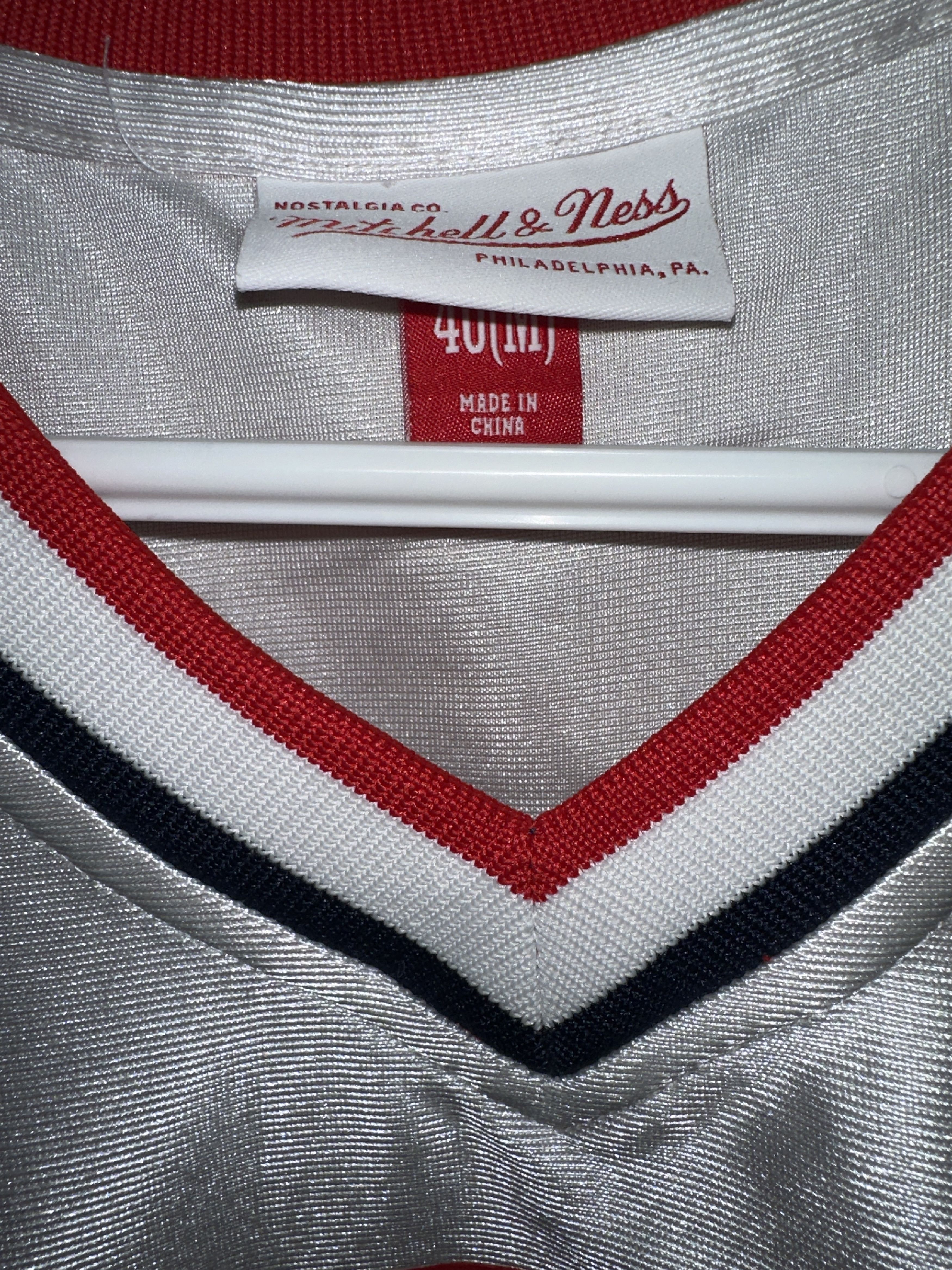 Mitchell & Ness Mitchell and Ness Michael Jordan 1992 authentic Size US M / EU 48-50 / 2 - 2 Thumbnail