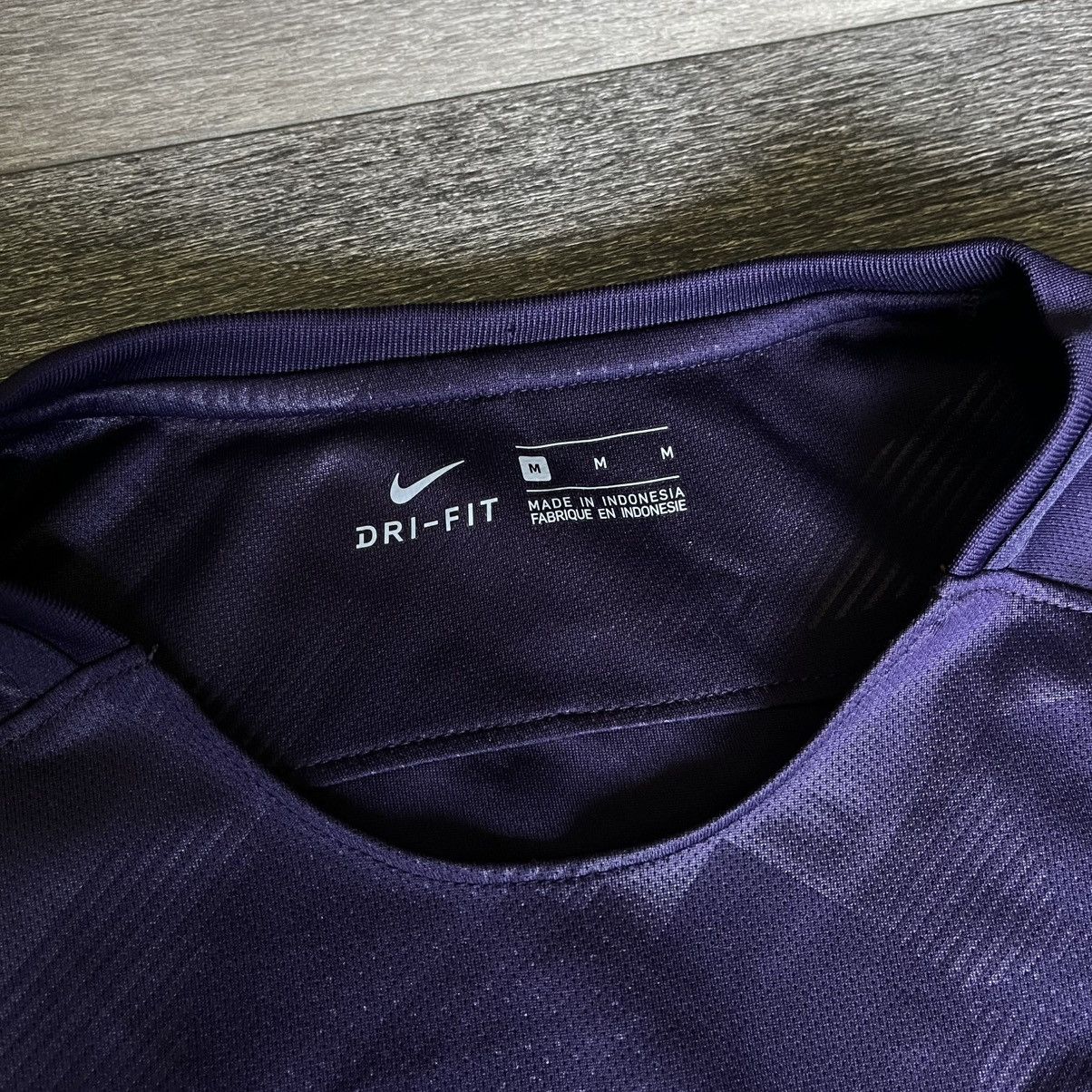 Nike × Vintage Nike Tottenham 2017-18 Third Authentic Match Soccer Jersey Size US M / EU 48-50 / 2 - 7 Thumbnail