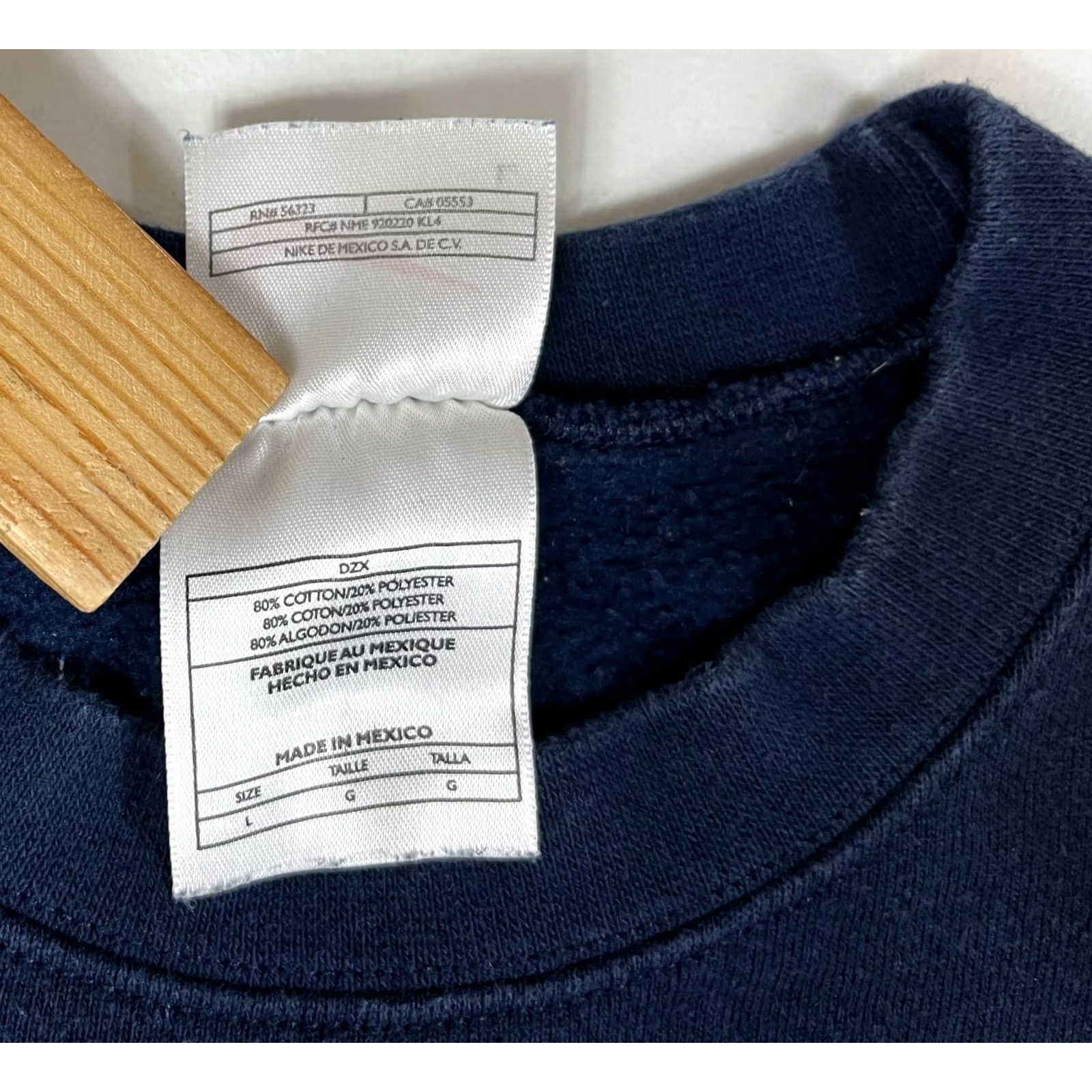 Nike Nike Men’s Vintage 90s Crewneck Sweatshirt Shirt L Navy White Embroidered Logo Crew Neck Size US L / EU 52-54 / 3 - 5 Thumbnail