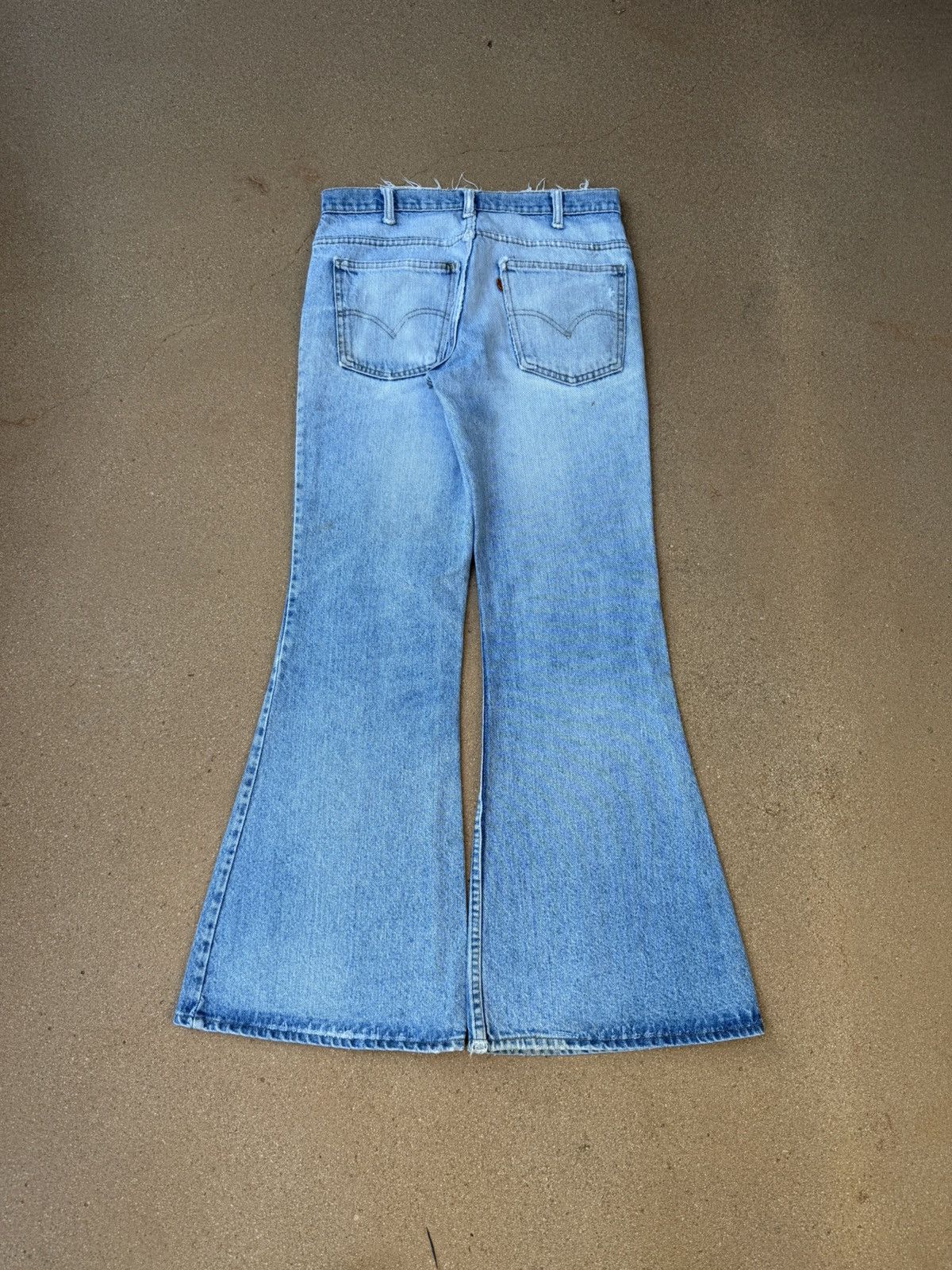 Levi's Vtg 80’s Levi’s 684 Orange Tab Bellbottom Flare Jeans 31x31 Size US 31 - 2 Thumbnail