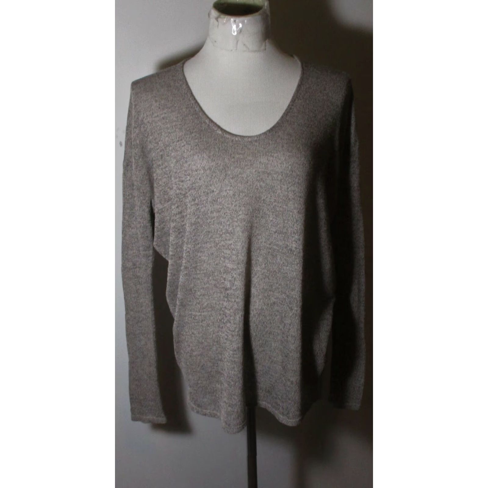 Vintage **Jolie Gray Long Sleeve Top Size S** User: Jolie Gray Long Sleeve Top Size S Size S / US 4 / IT 40 - 2 Thumbnail