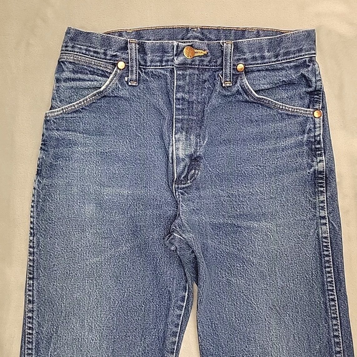 Wrangler Wrangler Jeans Men 29x34 Faded Whiskered Blue Denim 13MWZ Cotton Western Cowboy Size US 29 - 3 Thumbnail
