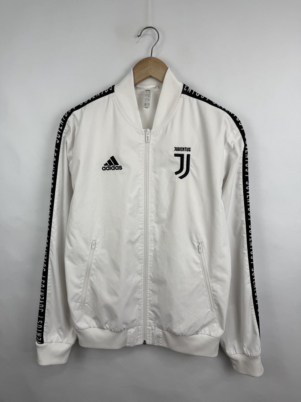Adidas 🇮🇹 Y2K Adidas Juventus Anthem Bomber Jacket 2019 Blokecore Size US S / EU 44-46 / 1 - 6 Thumbnail