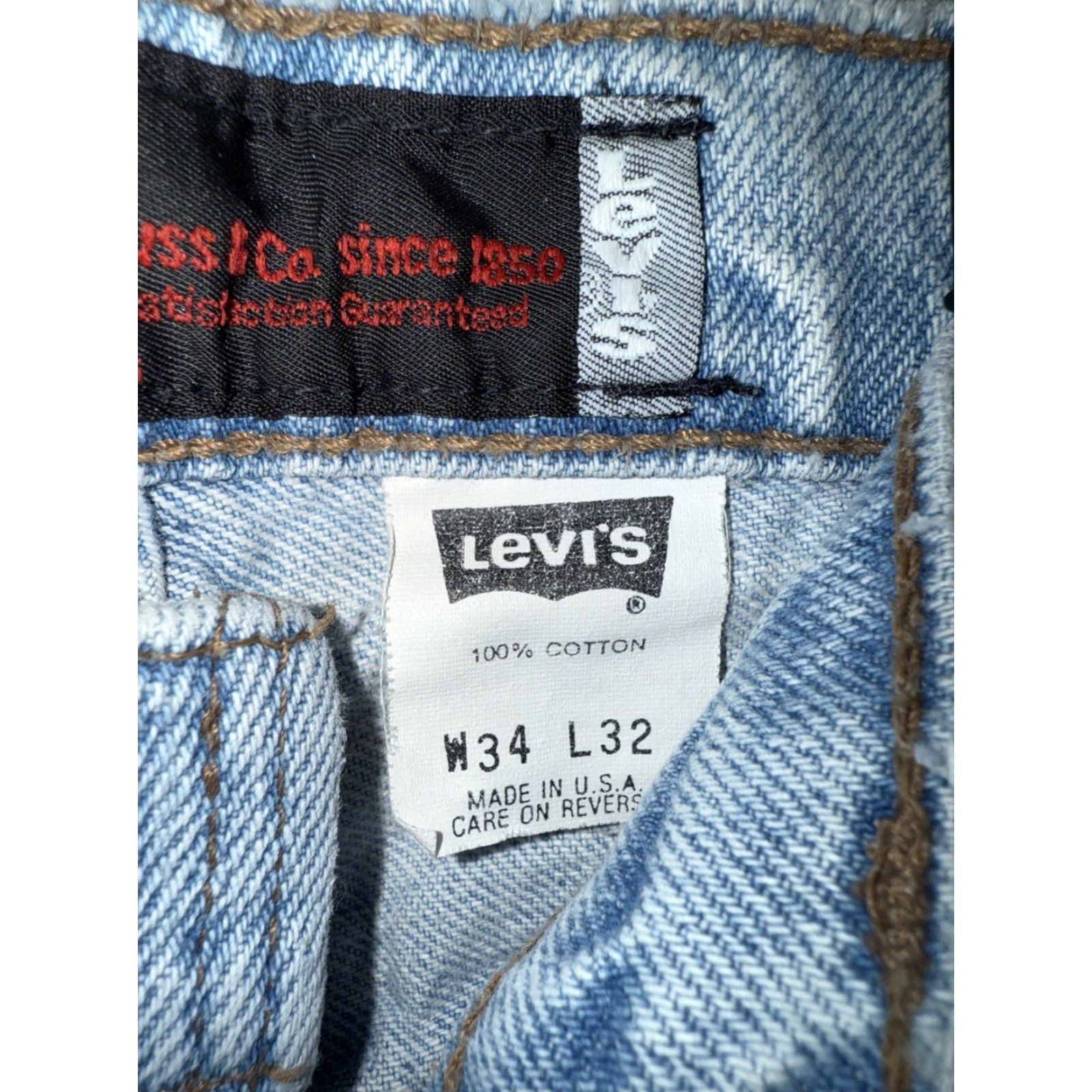 VINTAGE Levi's SilverTab Jeans 90s Baggy Fit Light Wash Blue 34x32