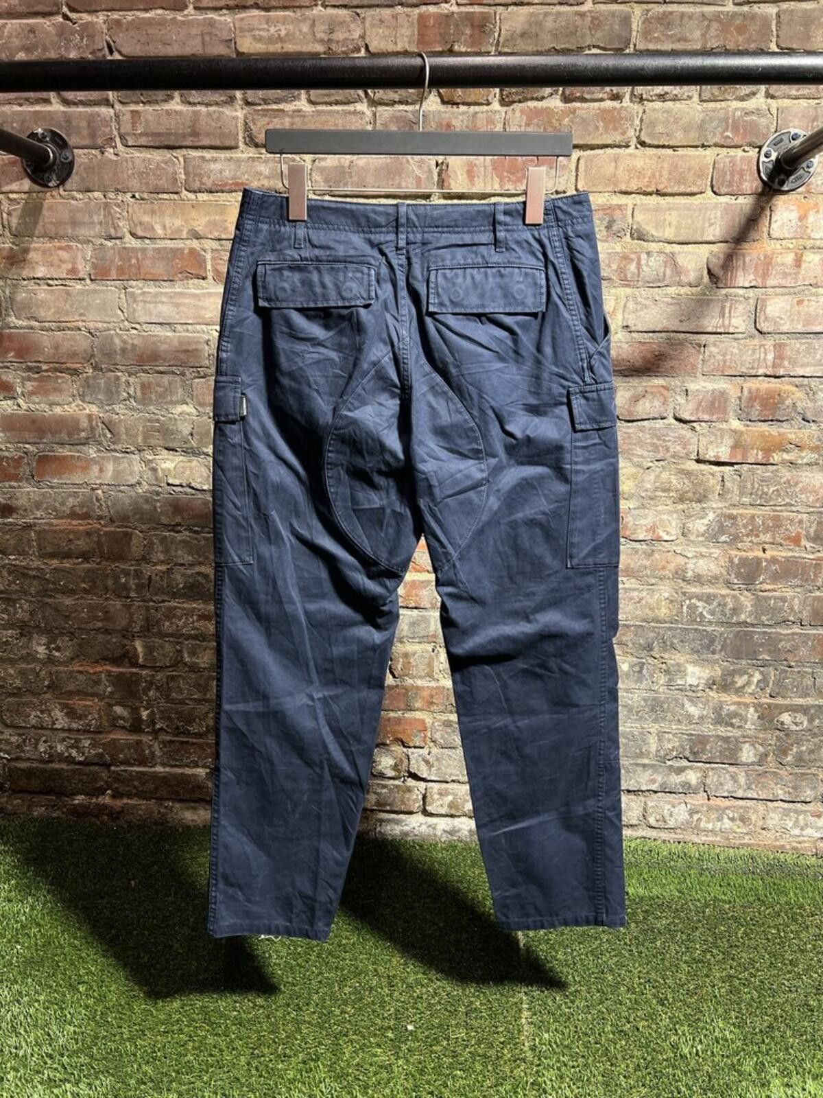Balenciaga Balenciaga Tapered Cargos Navy Sz. 48 Size ONE SIZE - 2 Thumbnail