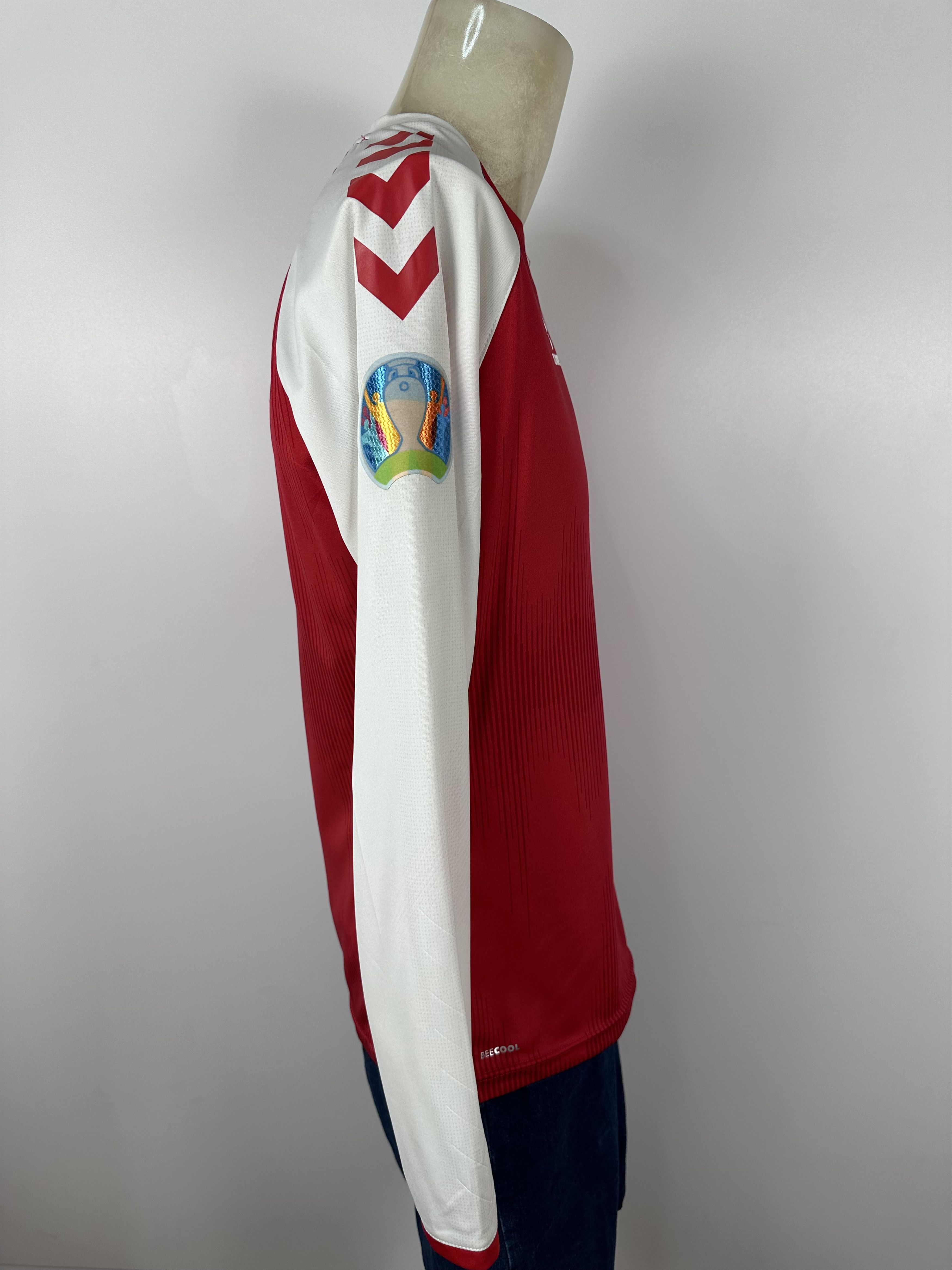 Hummel DENMARK 2021 LONG SLEEVE FOOTBALL SHIRT SOCCER JERSEY HUMMEL Size US M / EU 48-50 / 2 - 11 Thumbnail