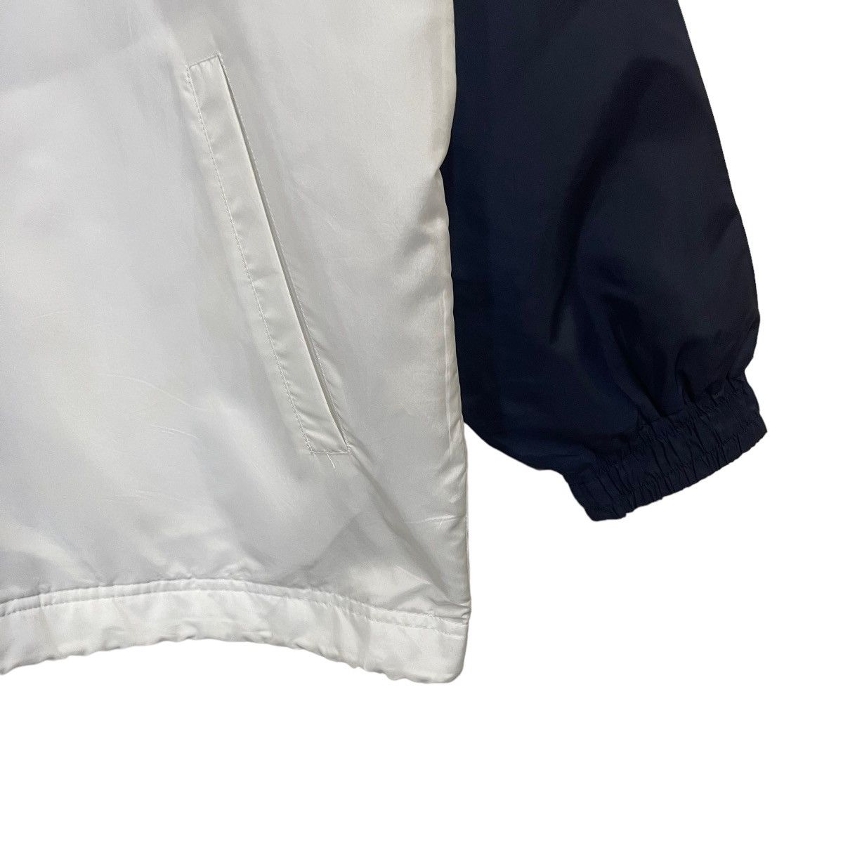 Fila Vintage Fila Small Logo Fullzip Light Jacket Size US XL / EU 56 / 4 - 6 Thumbnail