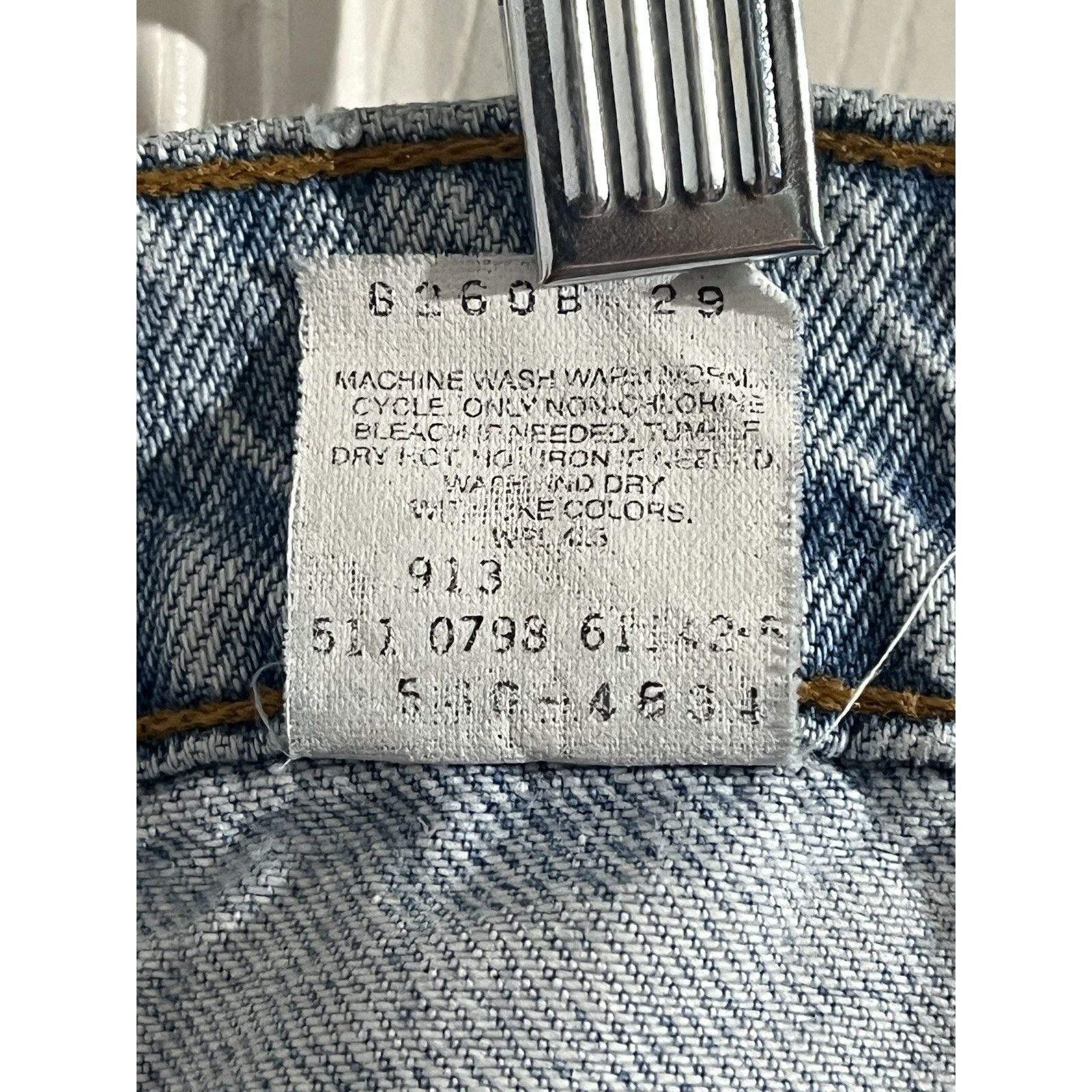 Levi's Vtg Levis 560 90’s Loose Tapered Leg Black Bat Wing Sz 38x34 Size US 38 / EU 54 - 3 Thumbnail