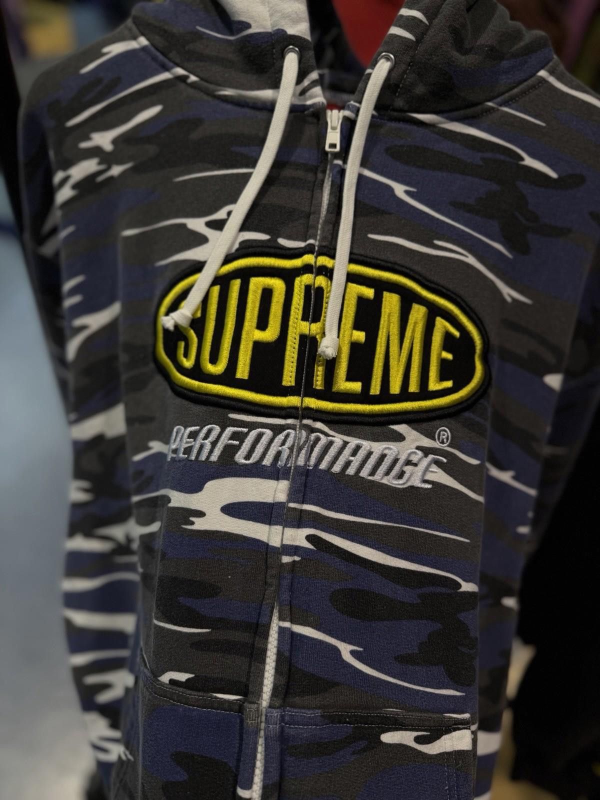 Supreme Supreme Performance Zip Up Hooded Sweatshirt Blue Camo (XL) Size US XL / EU 56 / 4 - 8 Thumbnail