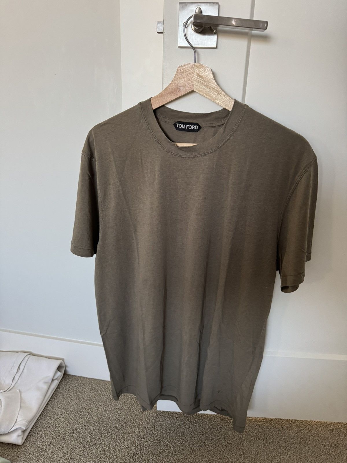Tom Ford Tom Ford Tee Sz 52 - Dark Olive Size US L / EU 52-54 / 3 - 1 Thumbnail