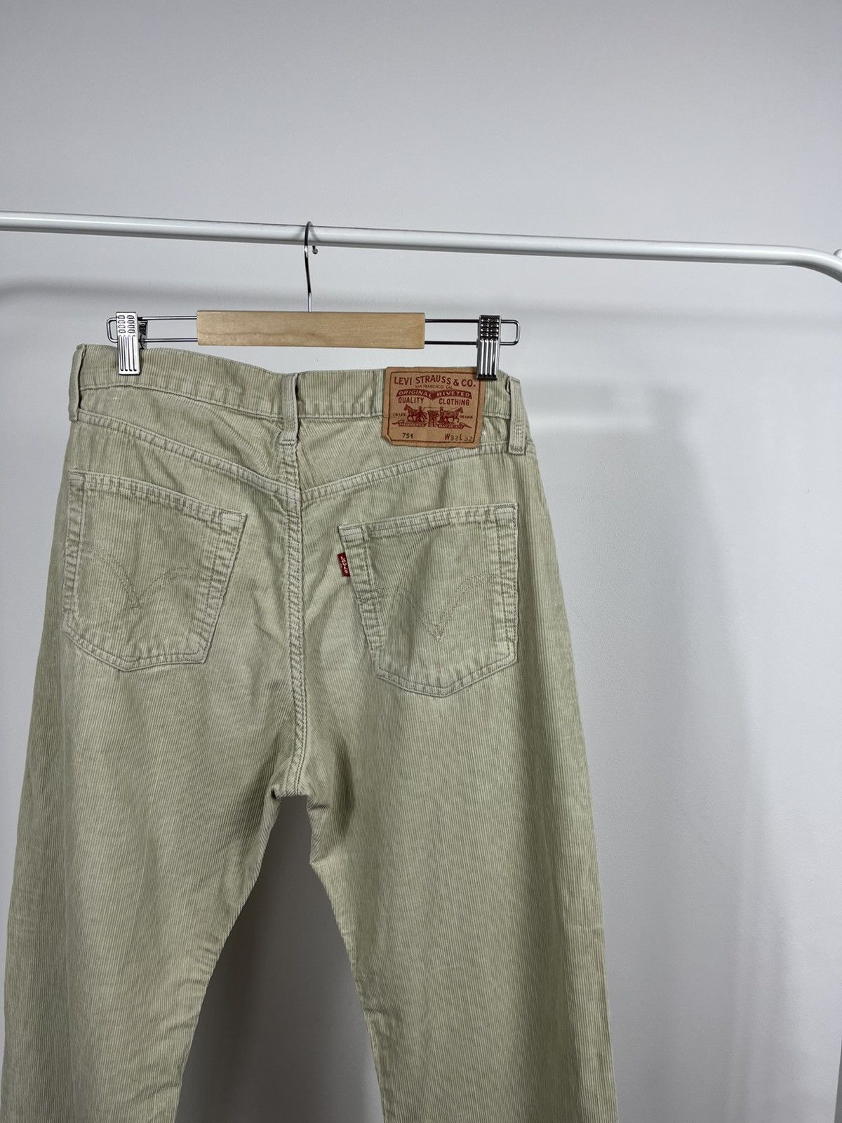Levi's Levi’s 751 Vintage Corduroy Pants Beige Straight Fit W32 L32 Size US 32 / EU 48 - 3 Thumbnail