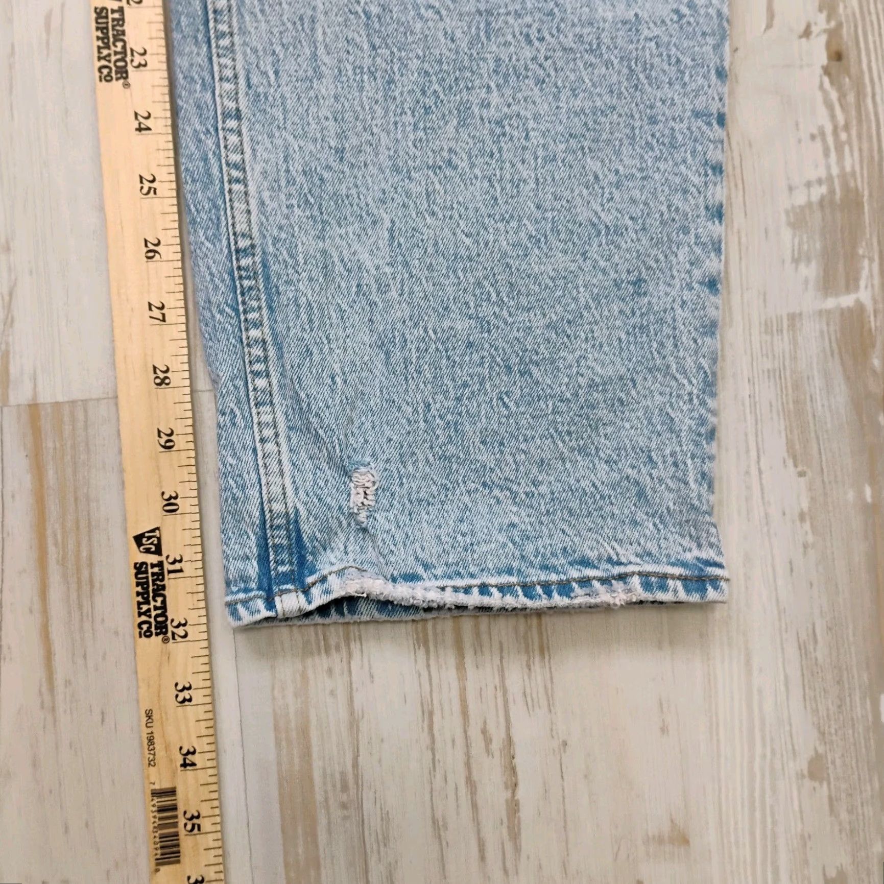 Abercrombie & Fitch The 90s Jeans Straight High Rise 40x32 Women 90s Distressed Denim Blue 40 34/18 Tag