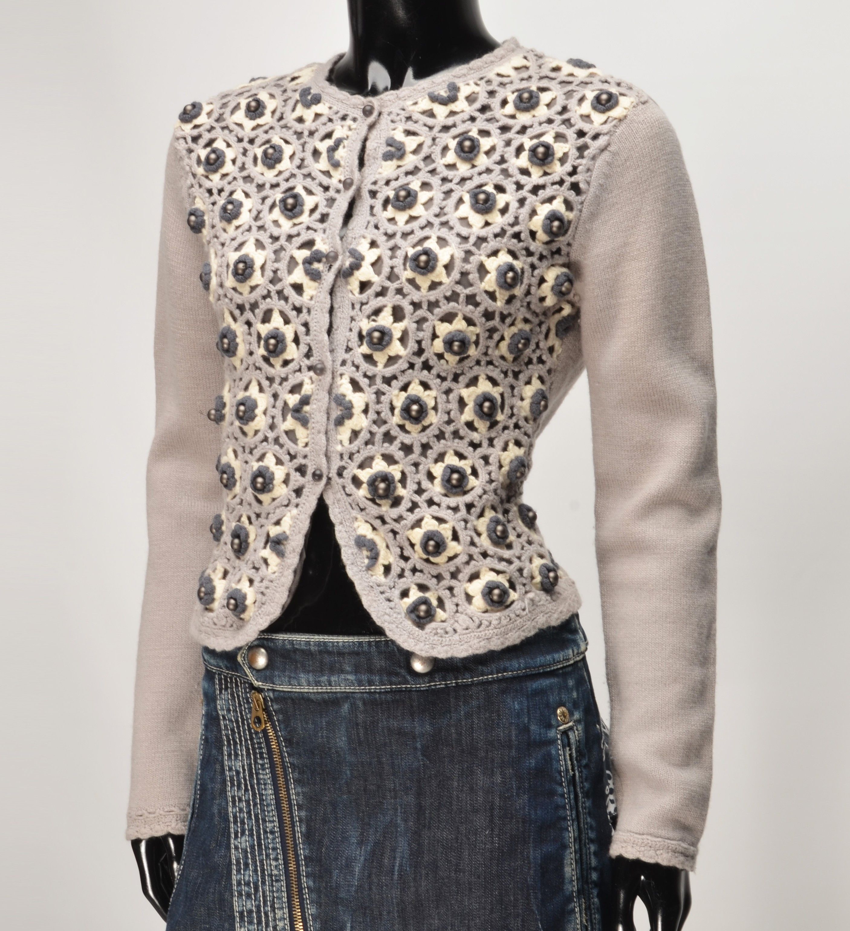 Vintage Vintage Seventy Y2K Crochet Floral Beaded Knit Cardigan Size S / US 4 / IT 40 - 2 Thumbnail