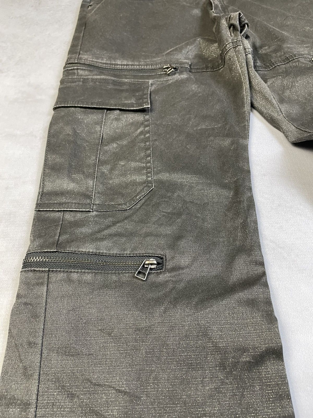semanticdesign Metallic Cargo Pants Size US 27 - 3 Thumbnail