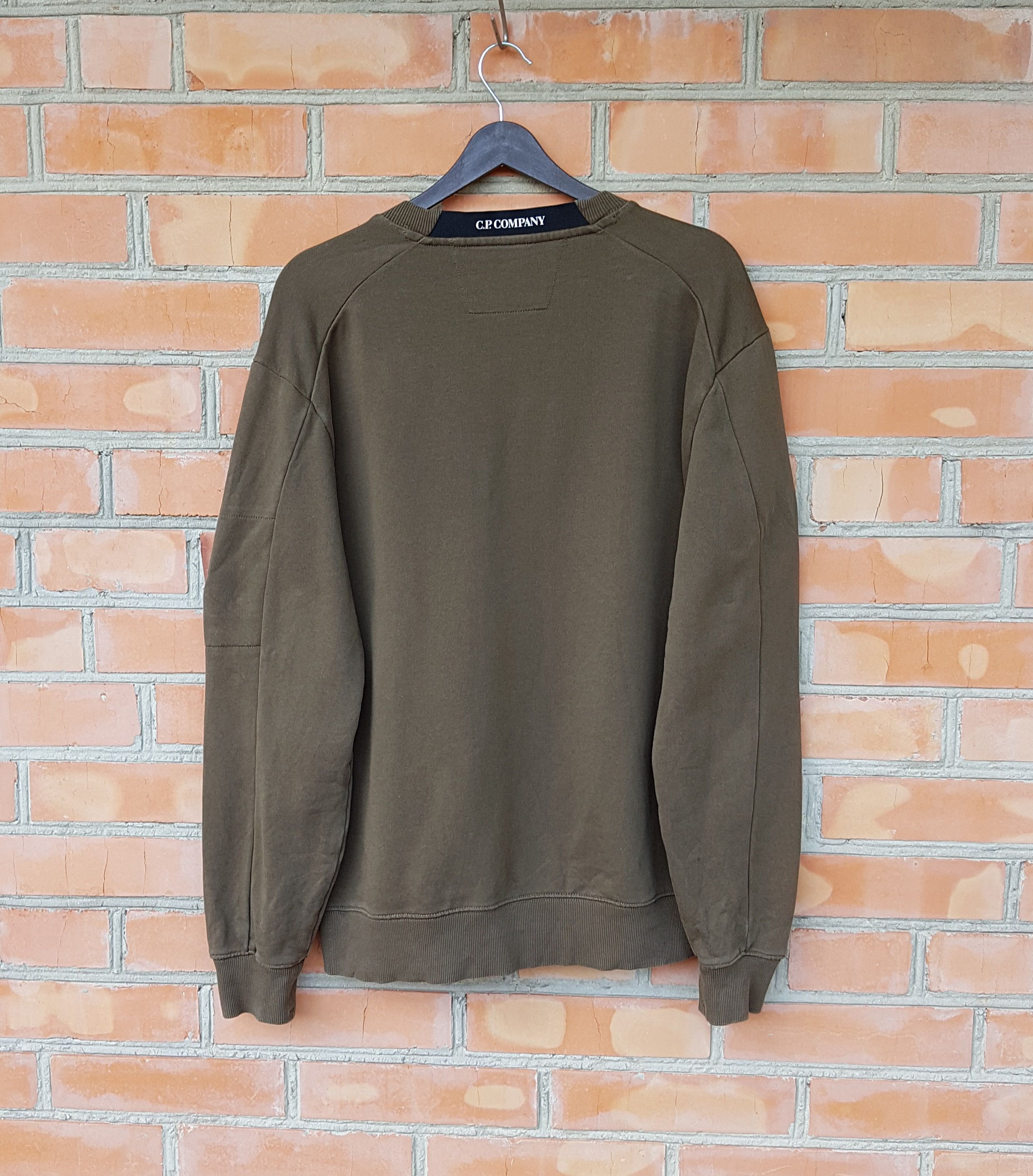 C.P. Company C.P. Company Diagonal Raised Fleece Arm Lens Sweatshirt Size US L / EU 52-54 / 3 - 5 Thumbnail