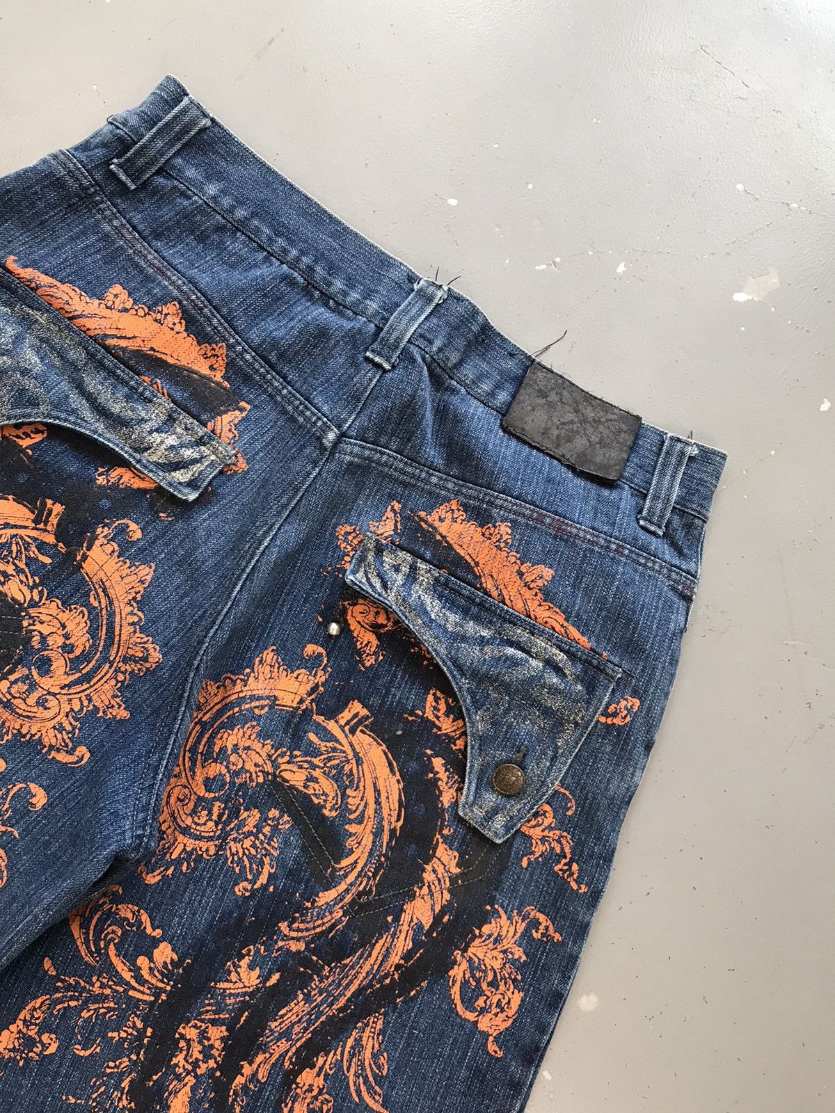 Vintage Vintage raw blue crazy patterns printed denim jort Size US 34 / EU 50 - 8 Thumbnail