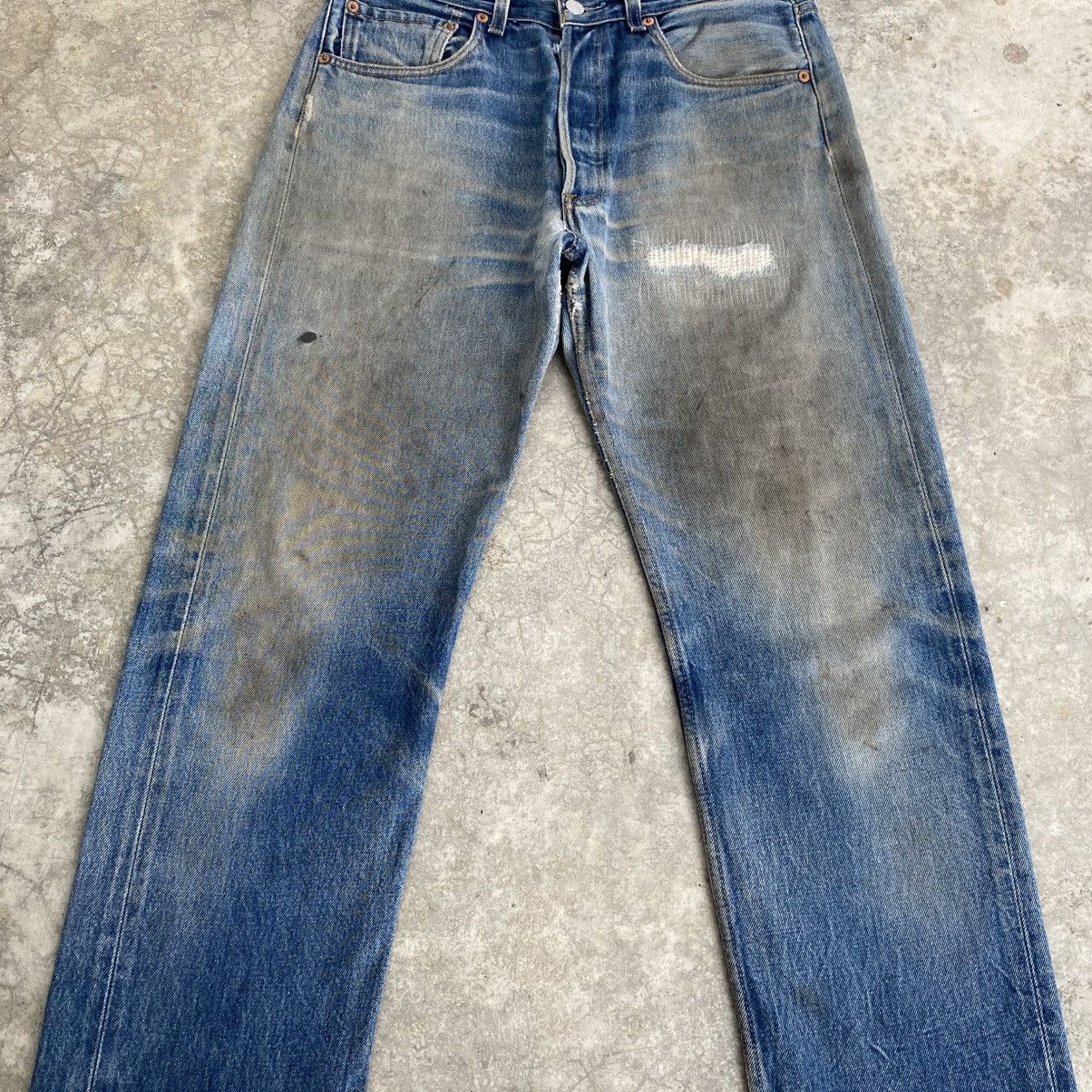 Levi's Vintage 90’s Levis 501 Faded Blue Distressed Denim Jeans Size US 31 - 4 Thumbnail