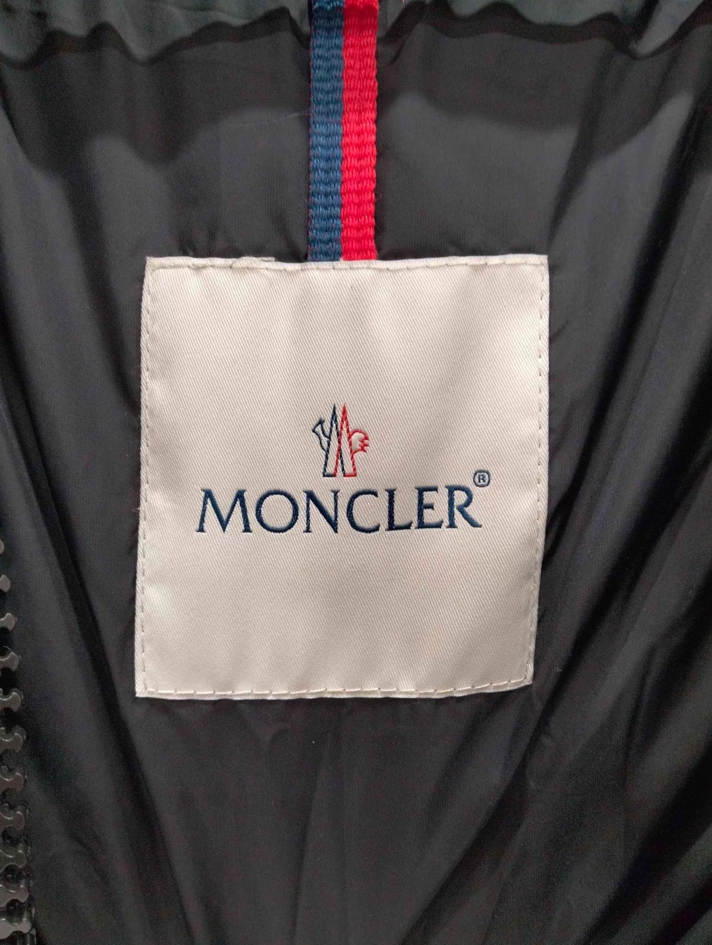 Moncler Moncler down vest no hood size 2 Size XS / US 0-2 / IT 36-38 - 4 Thumbnail