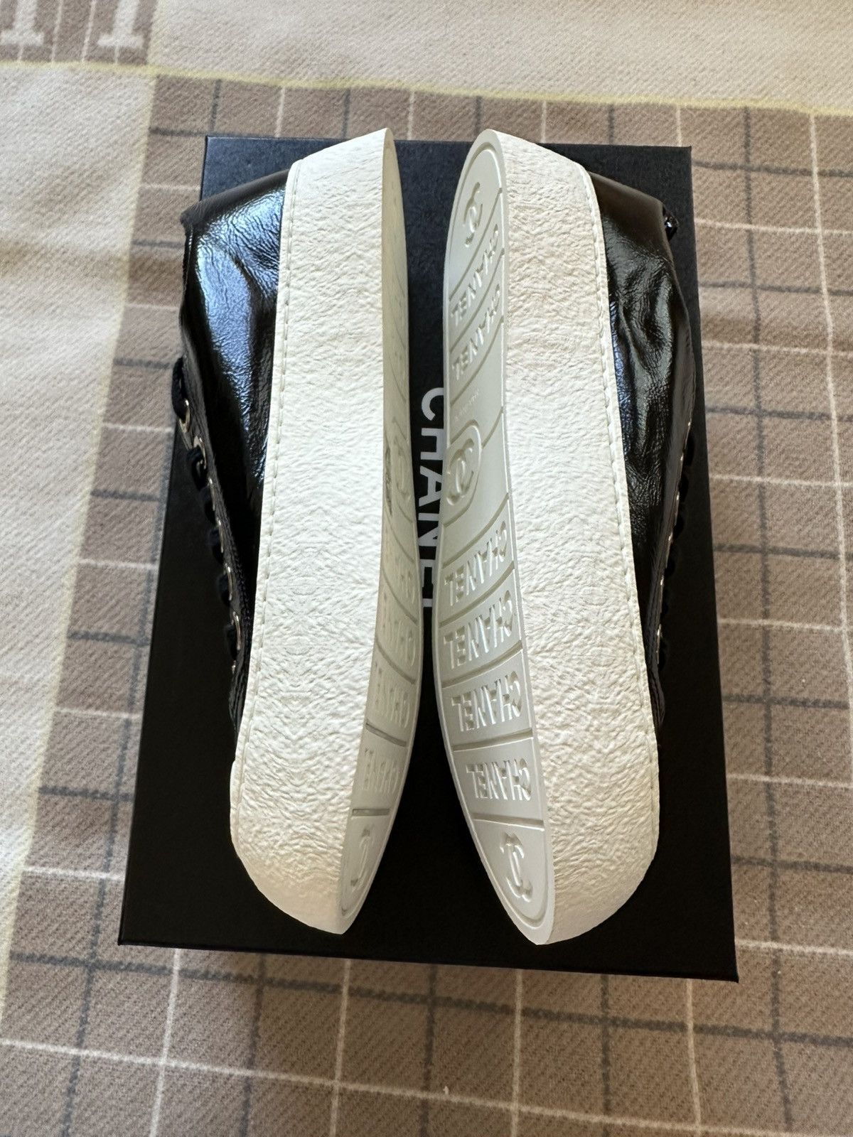Chanel Chanel sneaker black size 38 Size US 8 / IT 38 - 4 Thumbnail