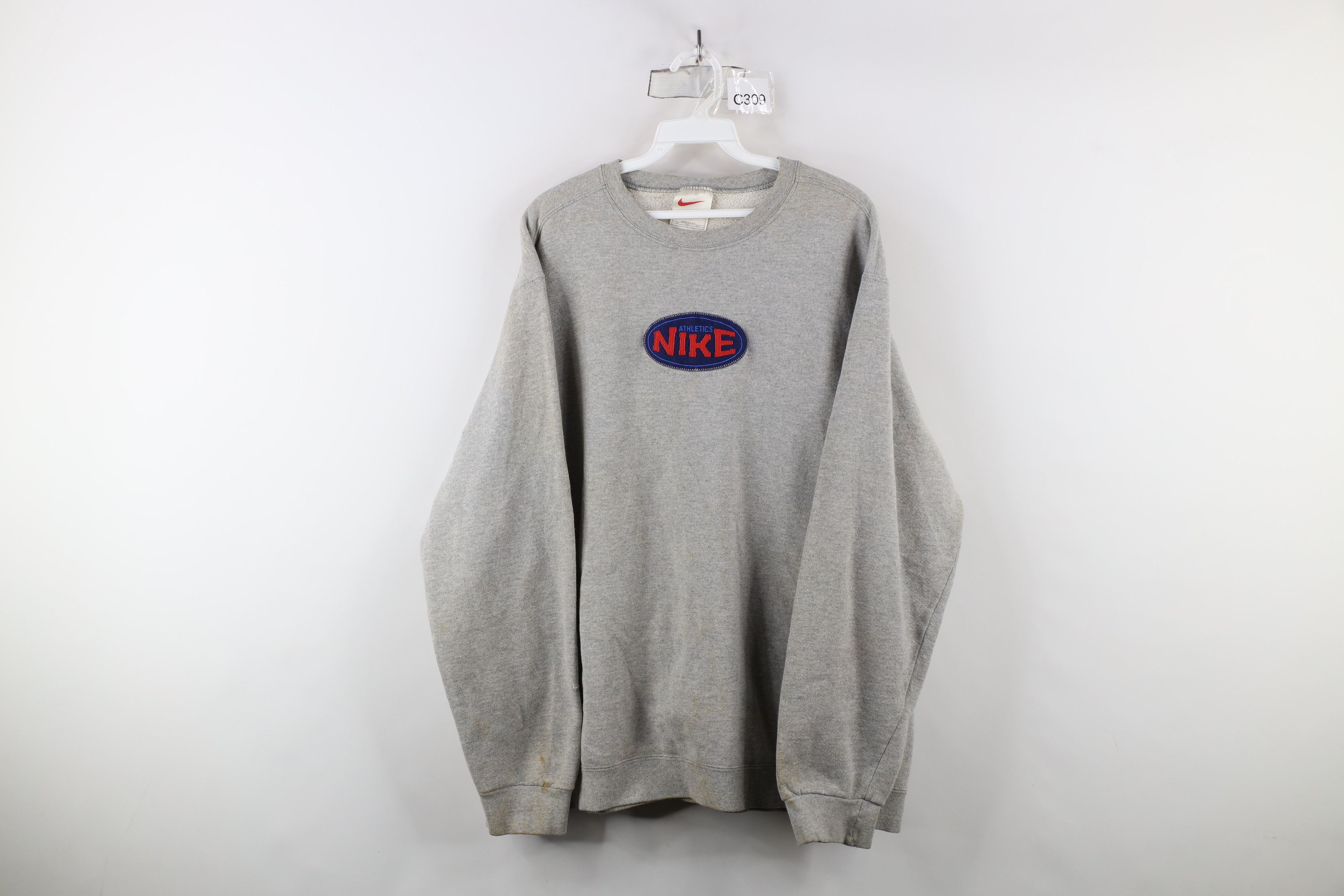 Nike × Vintage Vintage 90s Nike Athletics Spell Felt Patch Sweatshirt USA Size US L / EU 52-54 / 3 - 1 Thumbnail